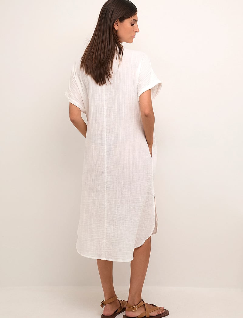 Culture - CUelina Kaftan Dress - skjortekjoler - spring gardenia - 4