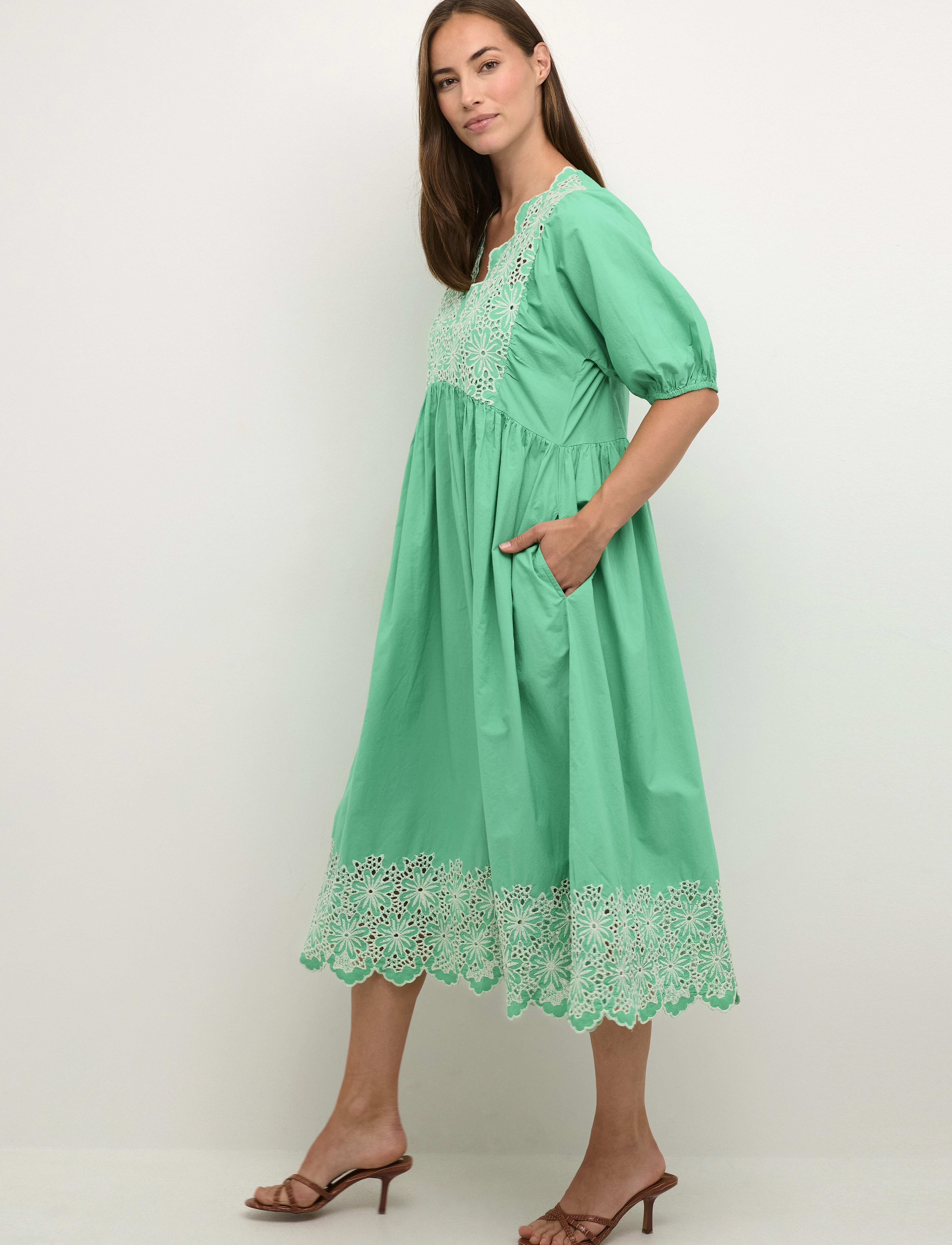 Culture CUvalda Dress - Kjoler - GREEN W/WHITE / green