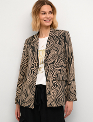 Culture - CUmelania Printed Blazer - party wear at outlet prices - black - 2