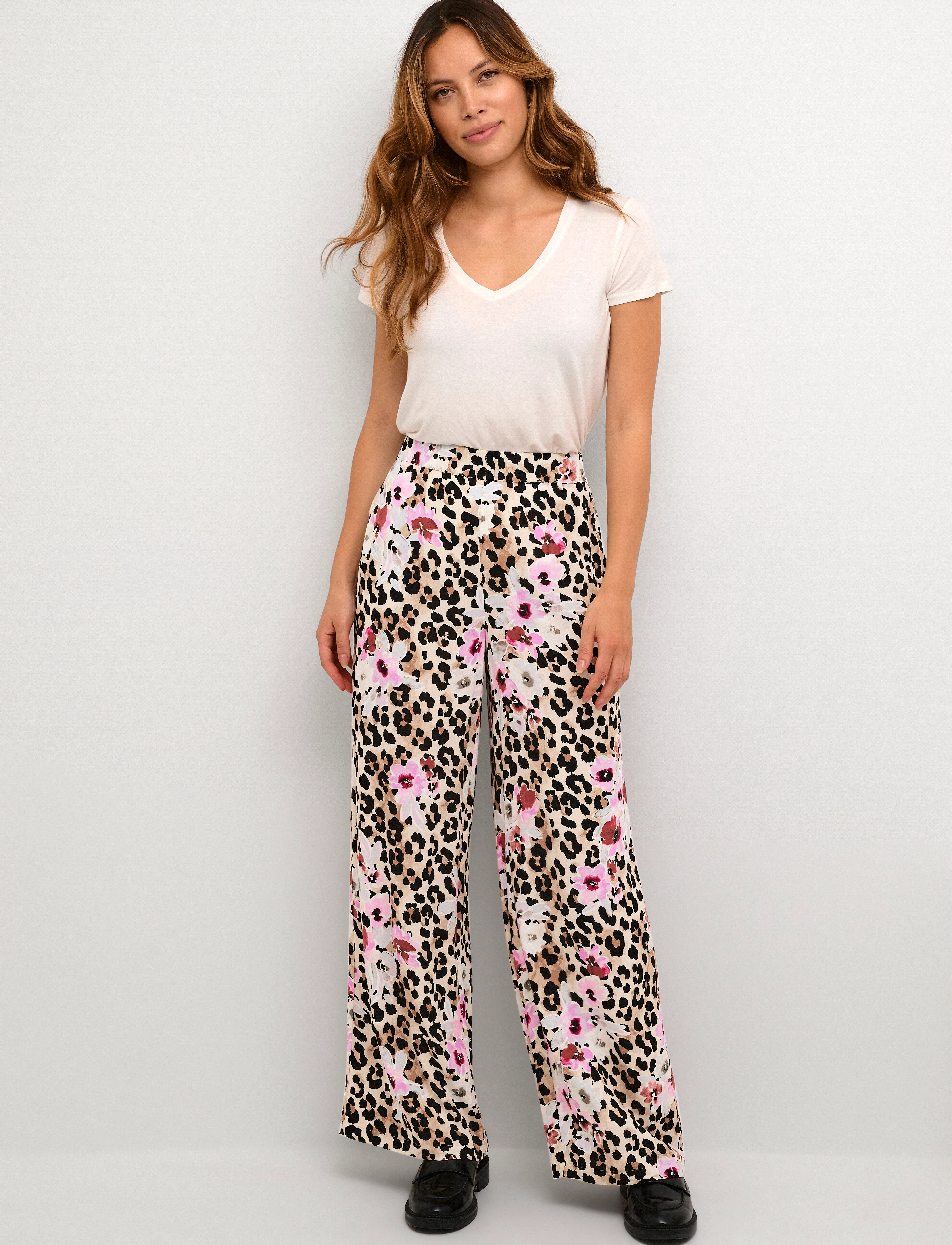 Culture - CUatlas Pants - leo flower - 3