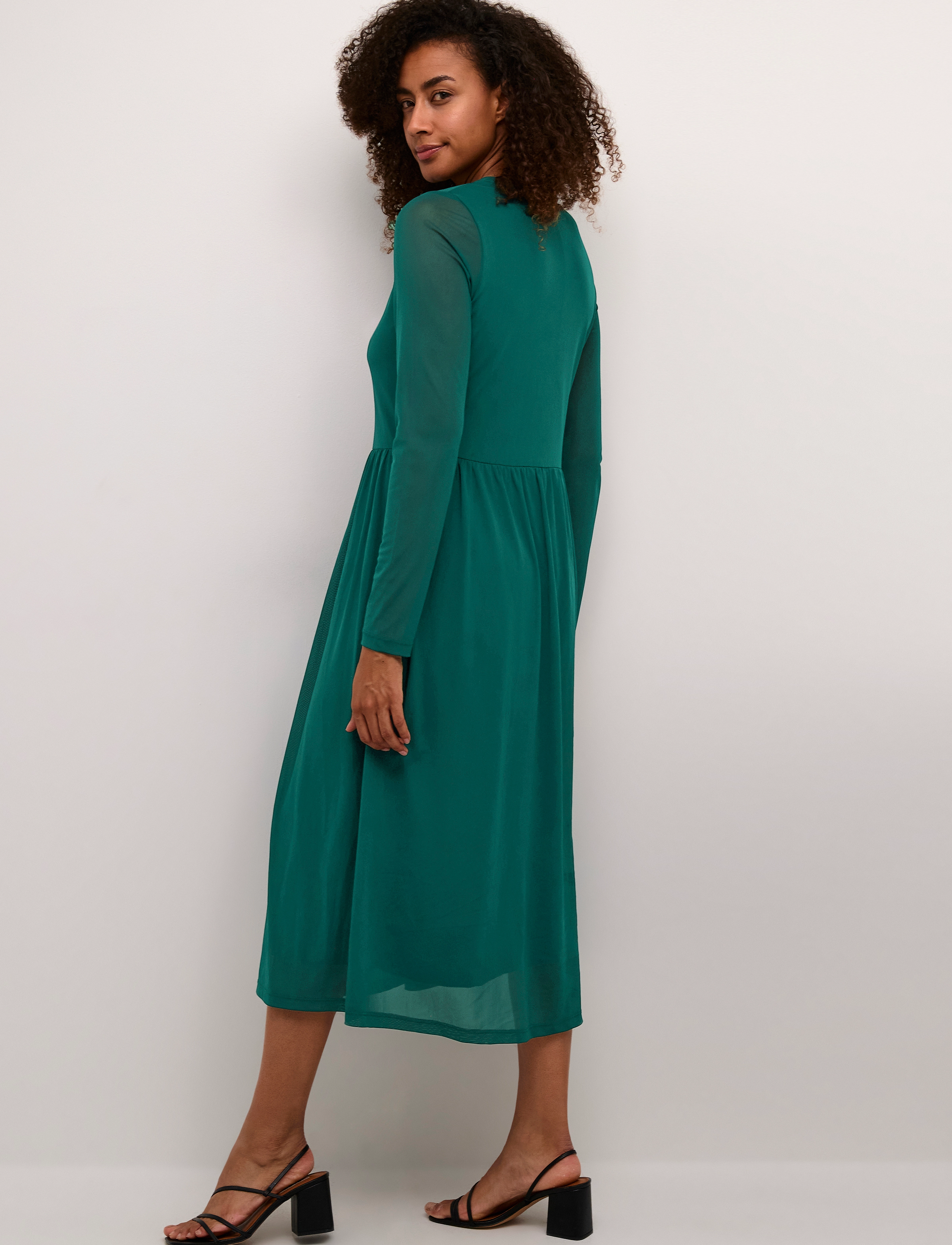Culture - CUmelida Dress - midikleider - botanical garden - 4
