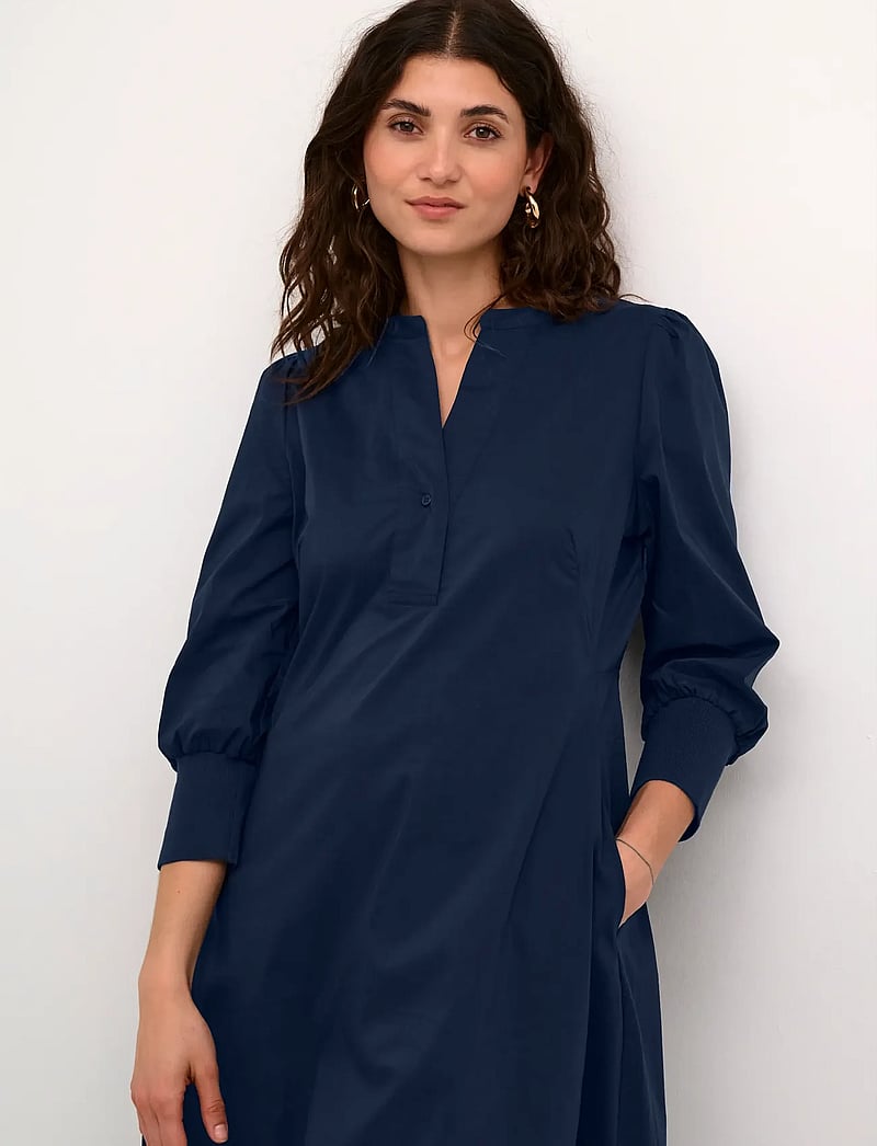 Culture - CUantoinett 3/4 Sleeve Dress - midi kjoler - blue iris - 5