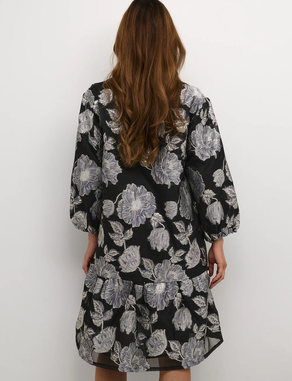 Culture - CUaida V-neck Dress - midiklänningar - silver - 3