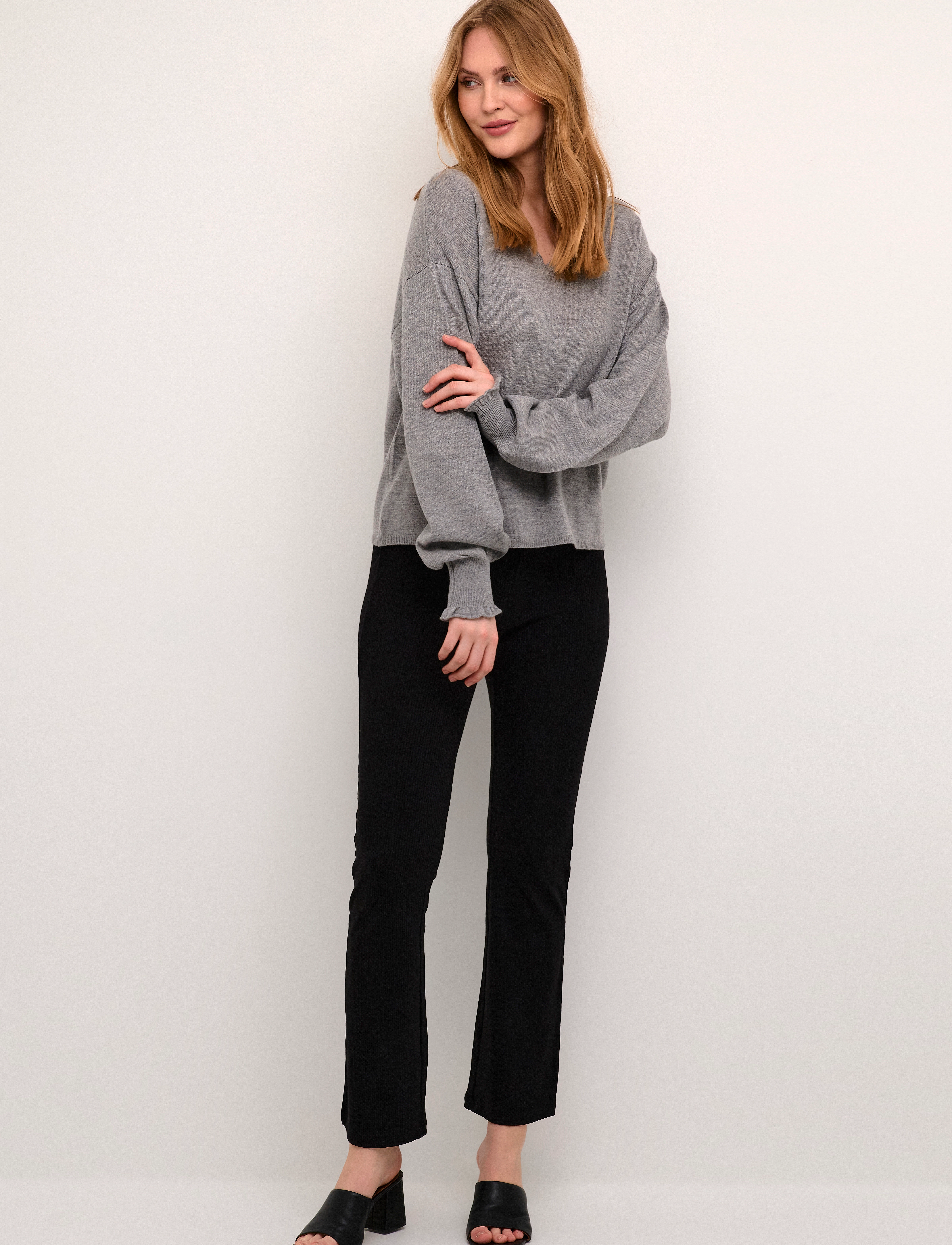 Culture - CUallida V-neck Pullover - grey melange - 3