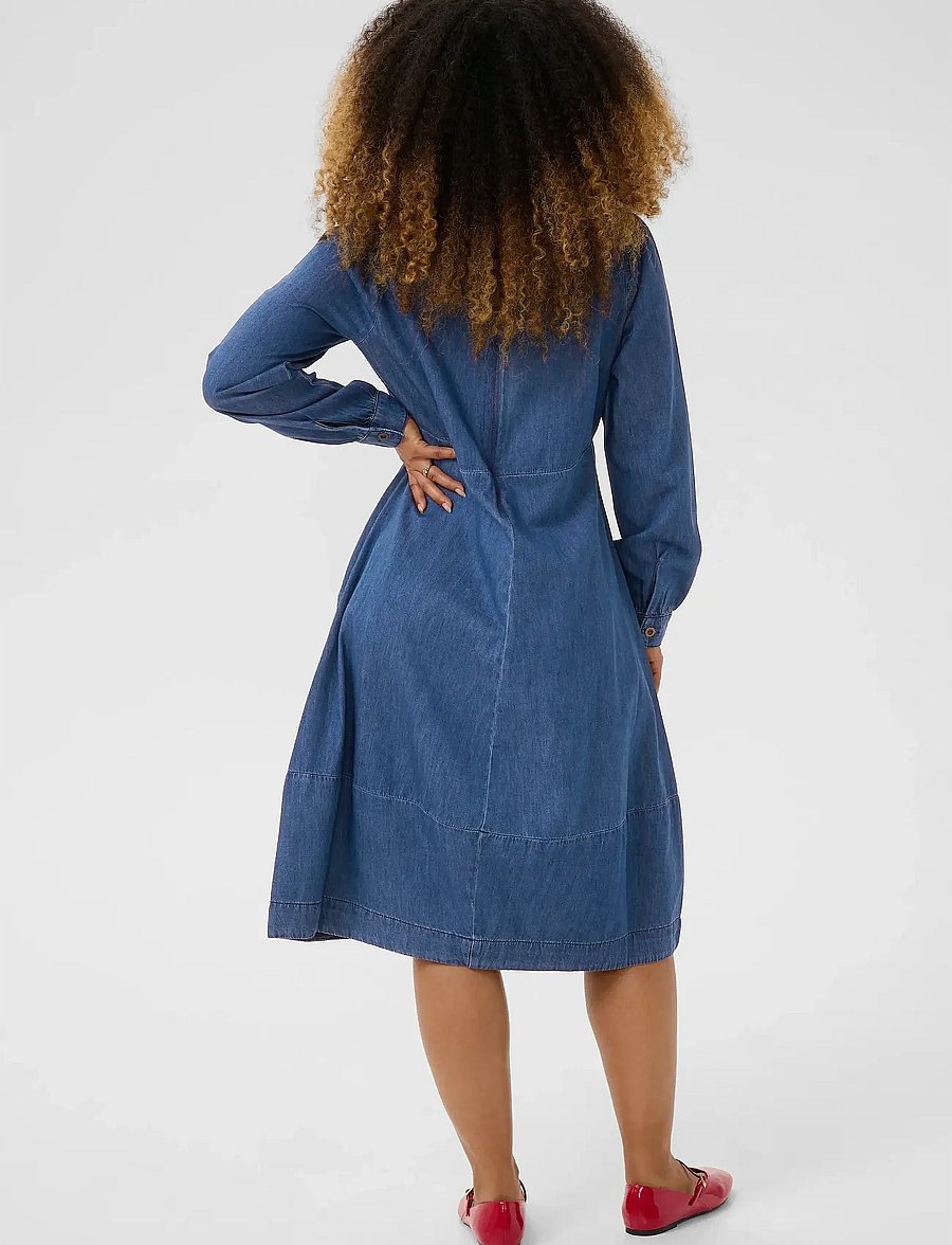 Culture - CUarpa Antoinett Dress - jeansklänningar - dark blue wash - 4