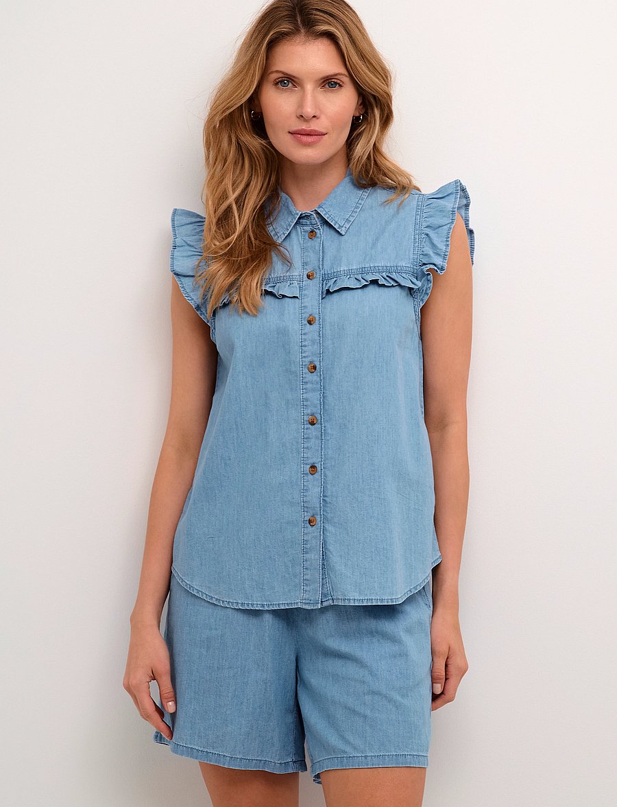 Culture - CUaurelia Sleeveless Shirt - kurzärmlige hemden - light blue wash - 0