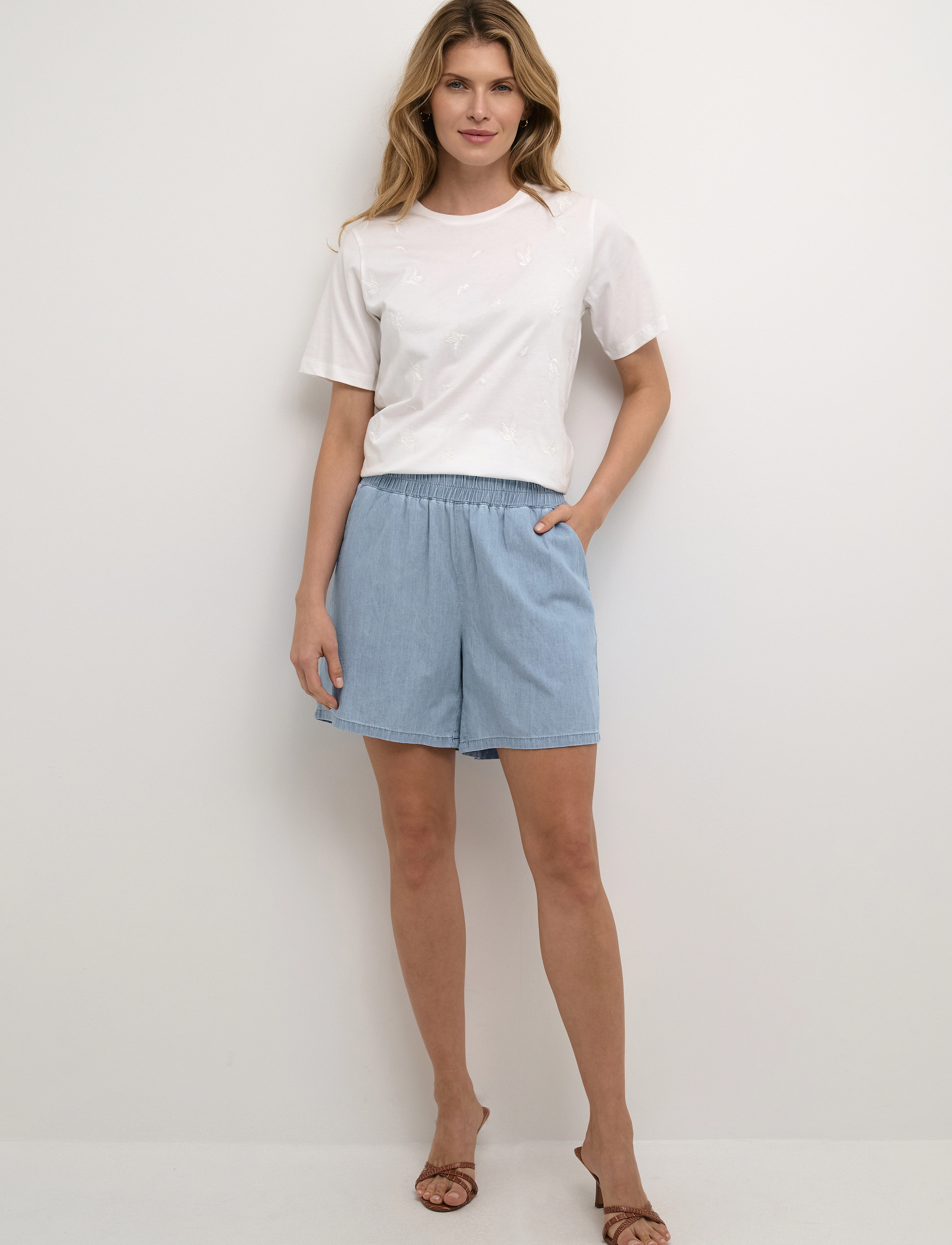 Culture - CUaurelia Shorts - light blue wash - 3