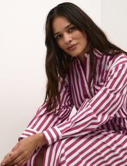 Culture - CUregina Shirtdress - hemdkleider - red/white stripe - 4