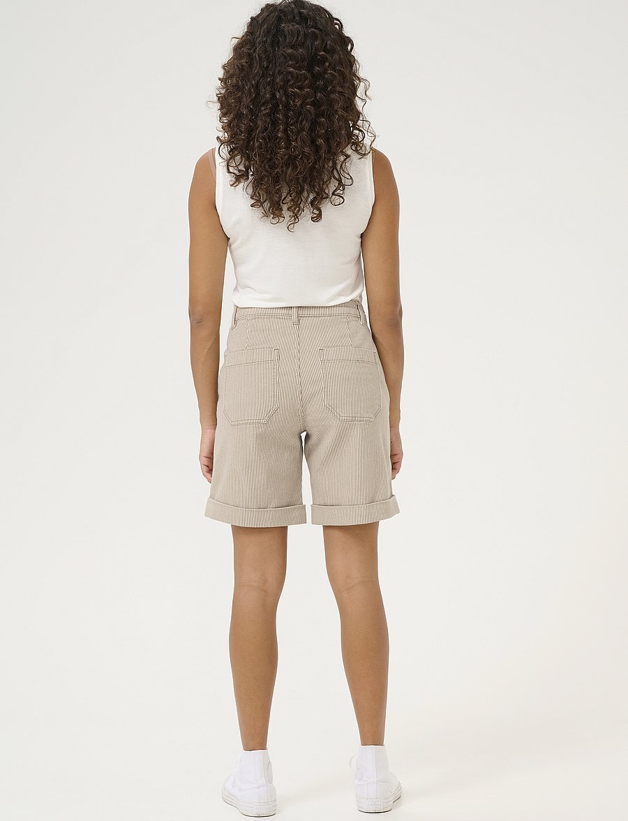 Culture - CUmilky Shorts - dune/white stripe - 4