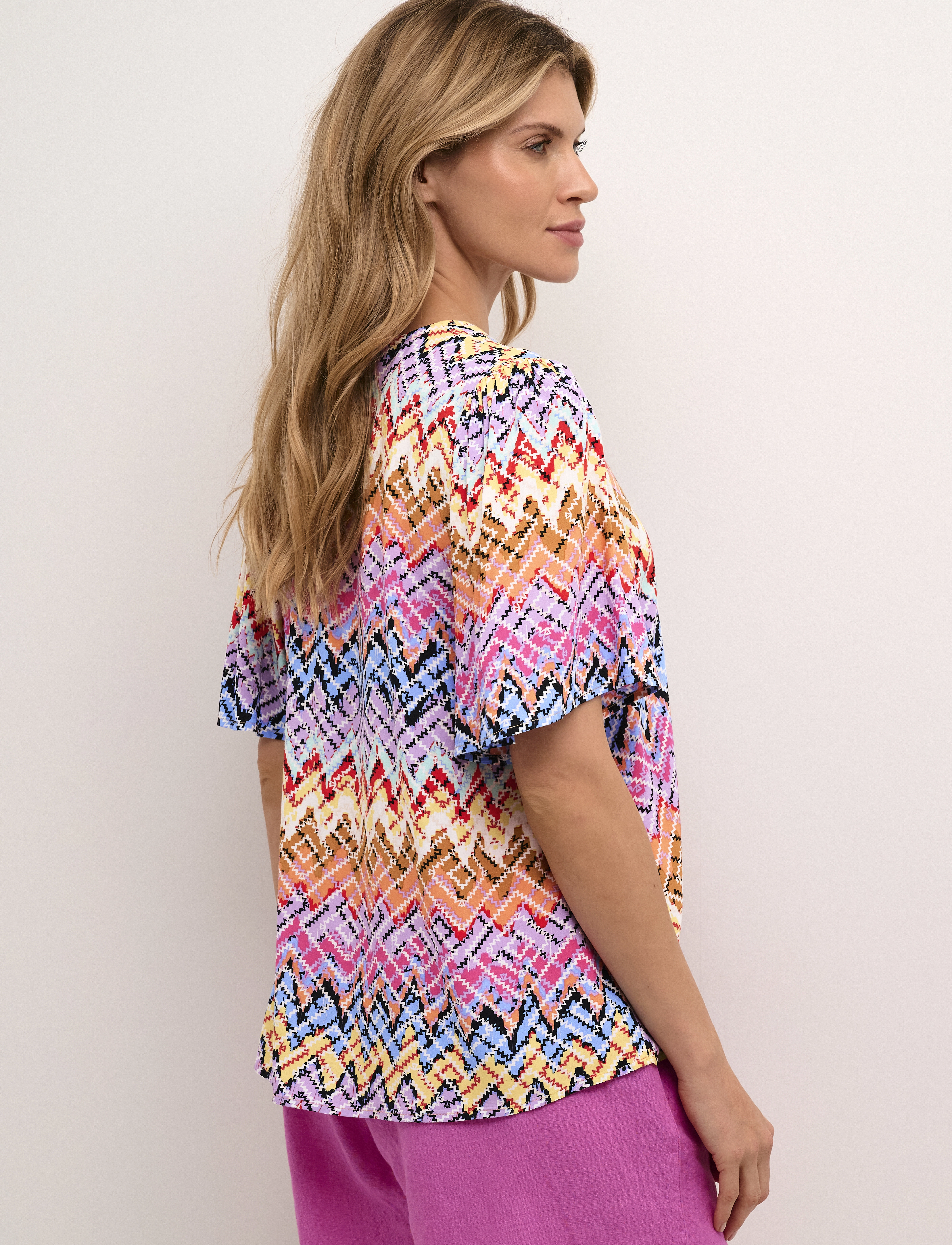 Culture - CUkendall SS Blouse - bluzki krotkim rekawem - orange graphic - 4
