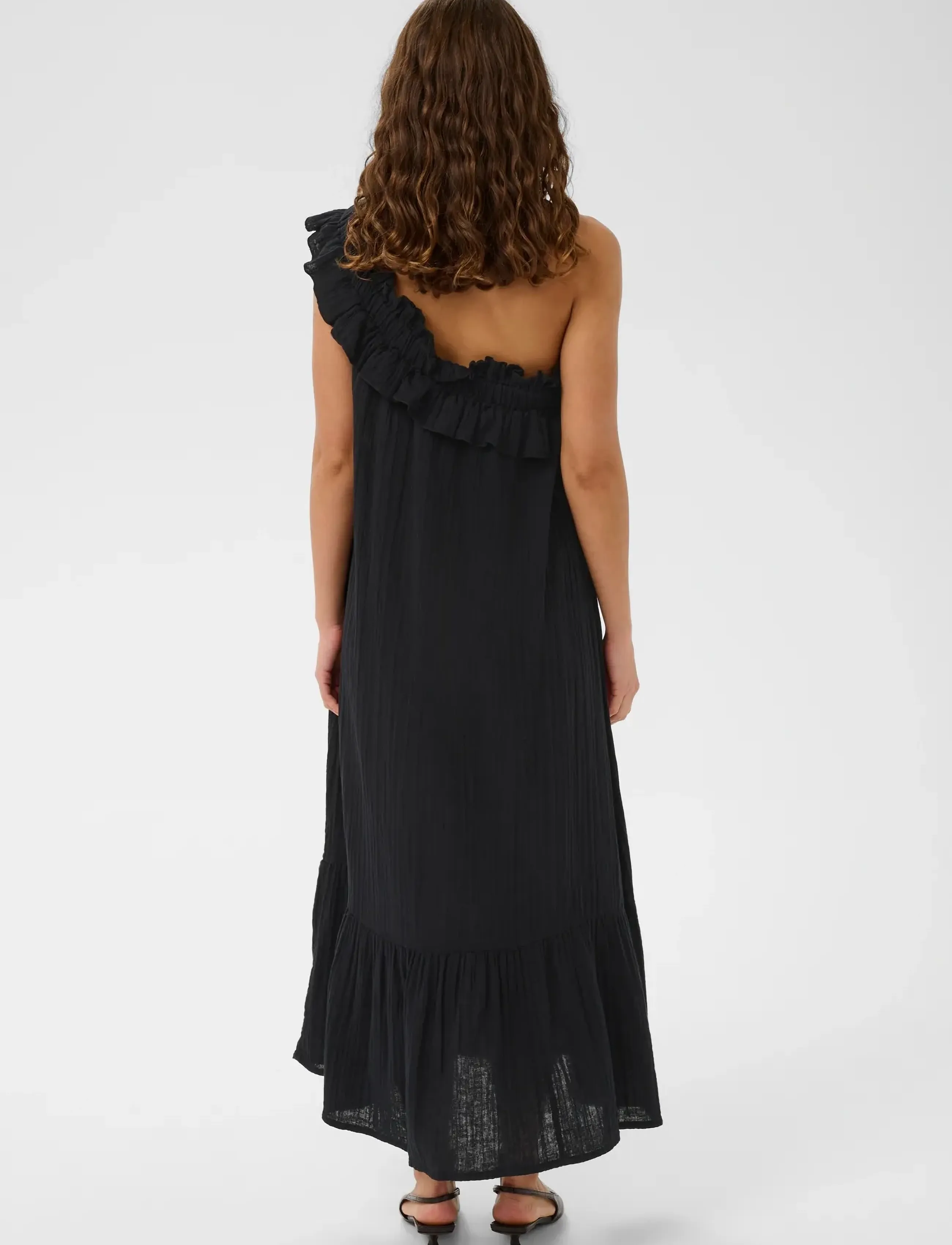 Culture - CUelina One Shoulder Dress - aftonklänningar - black - 3