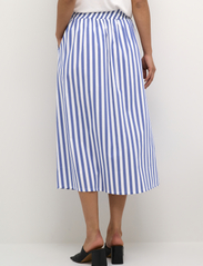 Culture - CUregina Skirt - midi-röcke - blue/white stripe - 4
