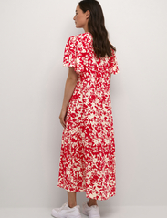 Culture - CUjenny Long Dress - sommarklänningar - red whitecap flower - 3