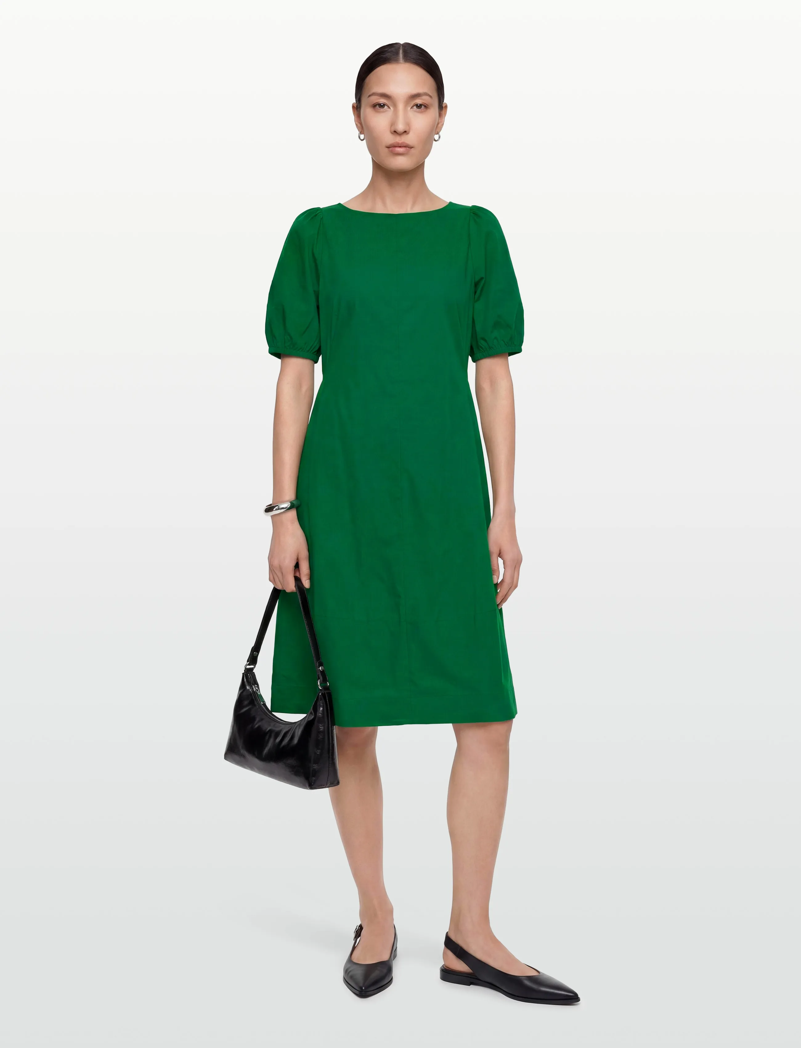 Culture CUantoinett SS O-neck Dress - Last chance - JOLLY GREEN / green