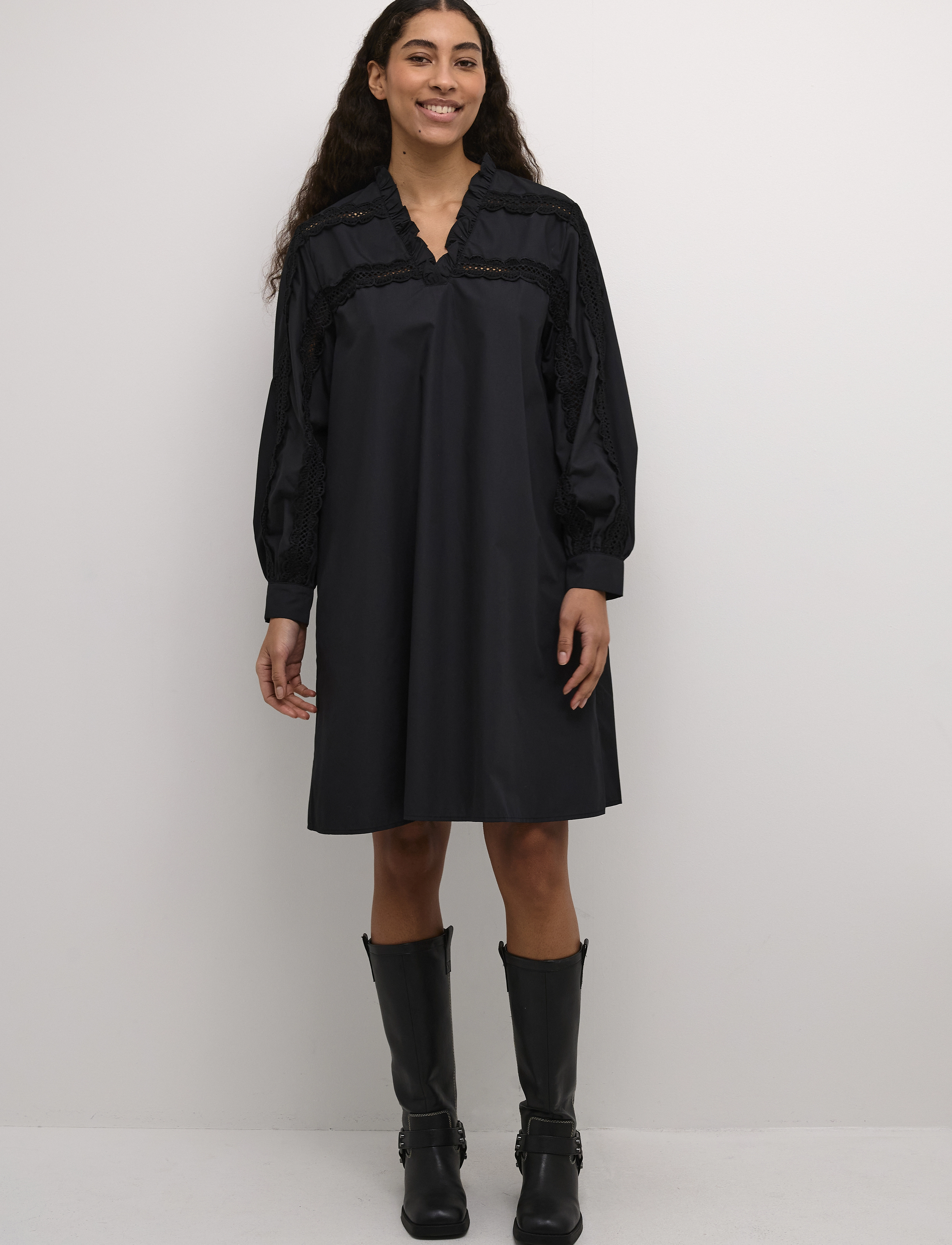 Culture - CUlio Iris Lace Dress - skjortekjoler - black - 3