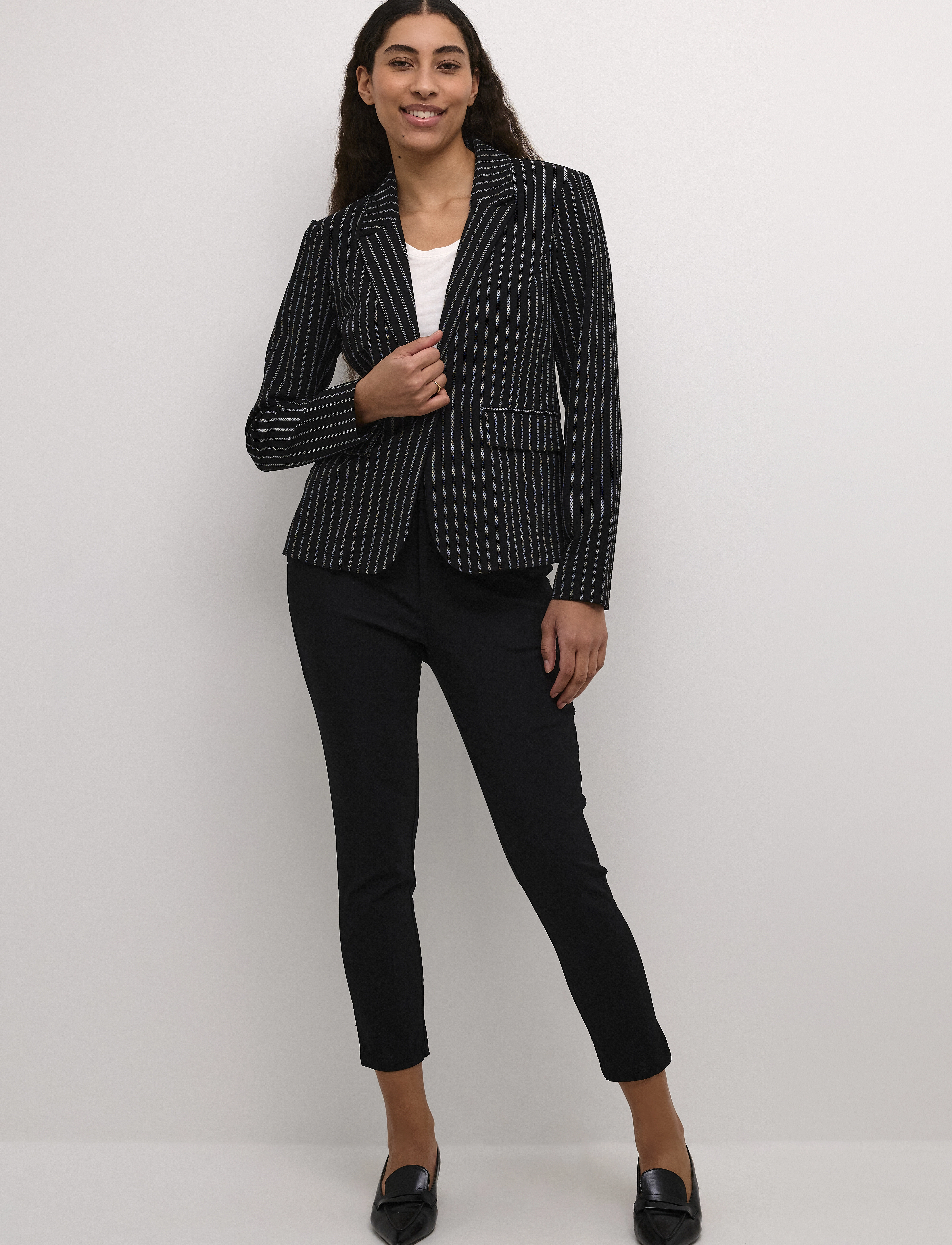 Culture - CUarletta Jersey Blazer - festtøj til outletpriser - black - 3
