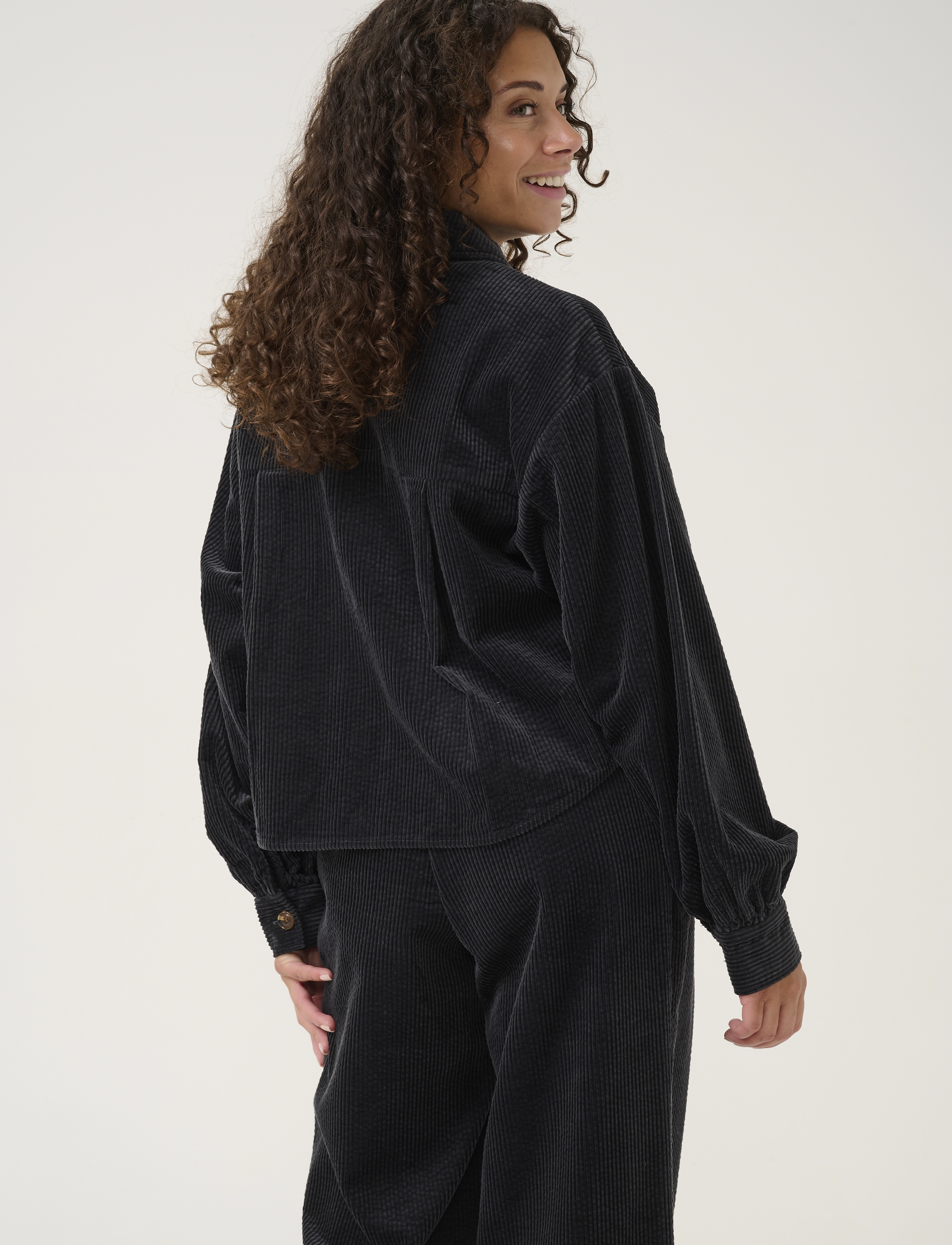 Culture - CUklay Shirt - pealissärgid - phantom - 4
