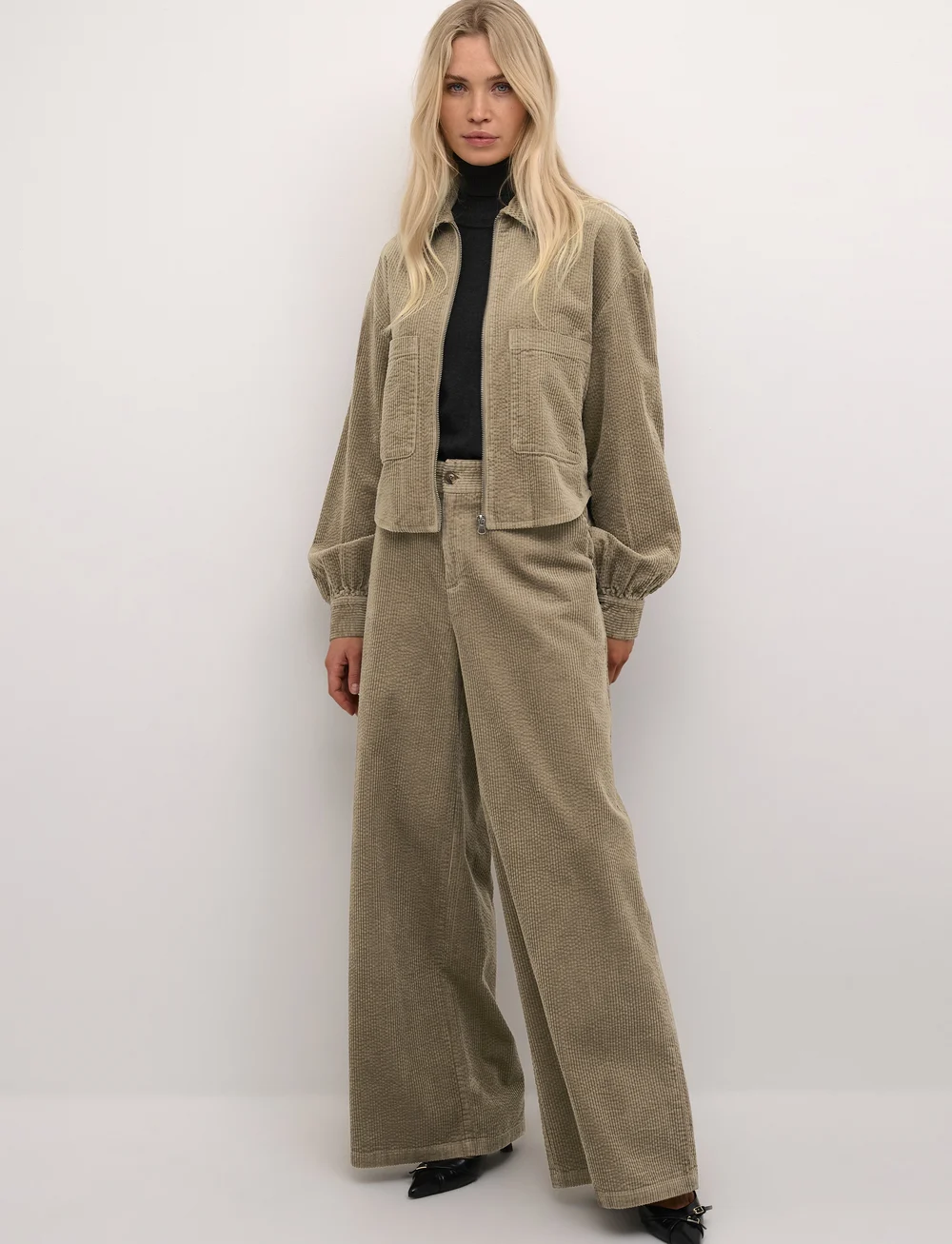 Culture - CUklay Shirt - paitatakit - timber wolf - 3