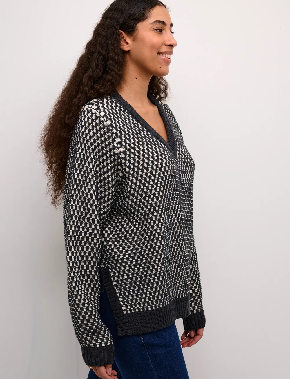 Culture - CUcardeen Vneck Pullover - striktrøjer - phantom - 0