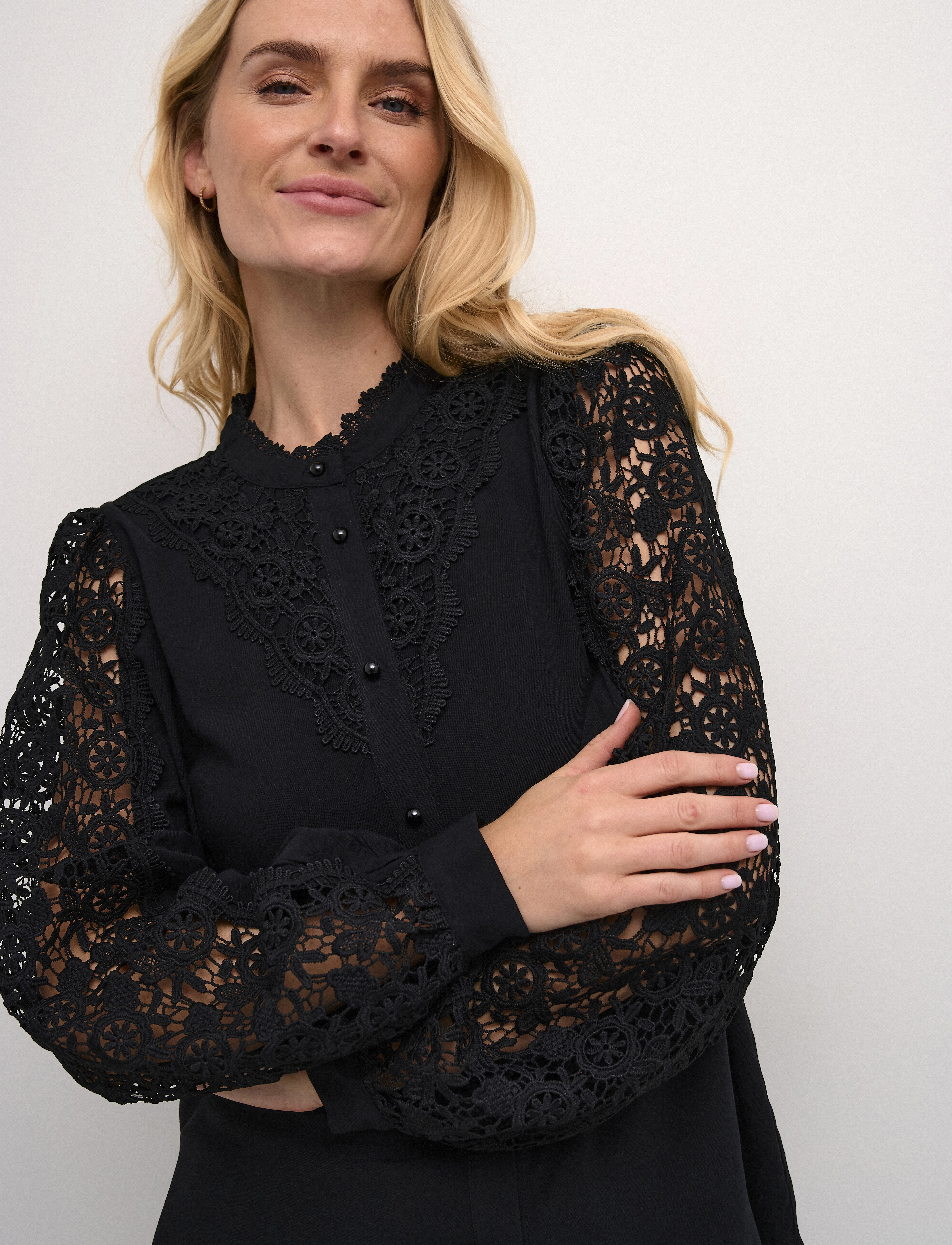 Culture - CUbenton lace Shirt - langärmlige blusen - black - 5