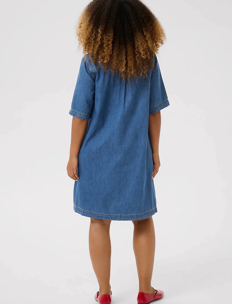 Culture - CUwinnie Arpa Dress - hemdkleider - dark blue wash - 4