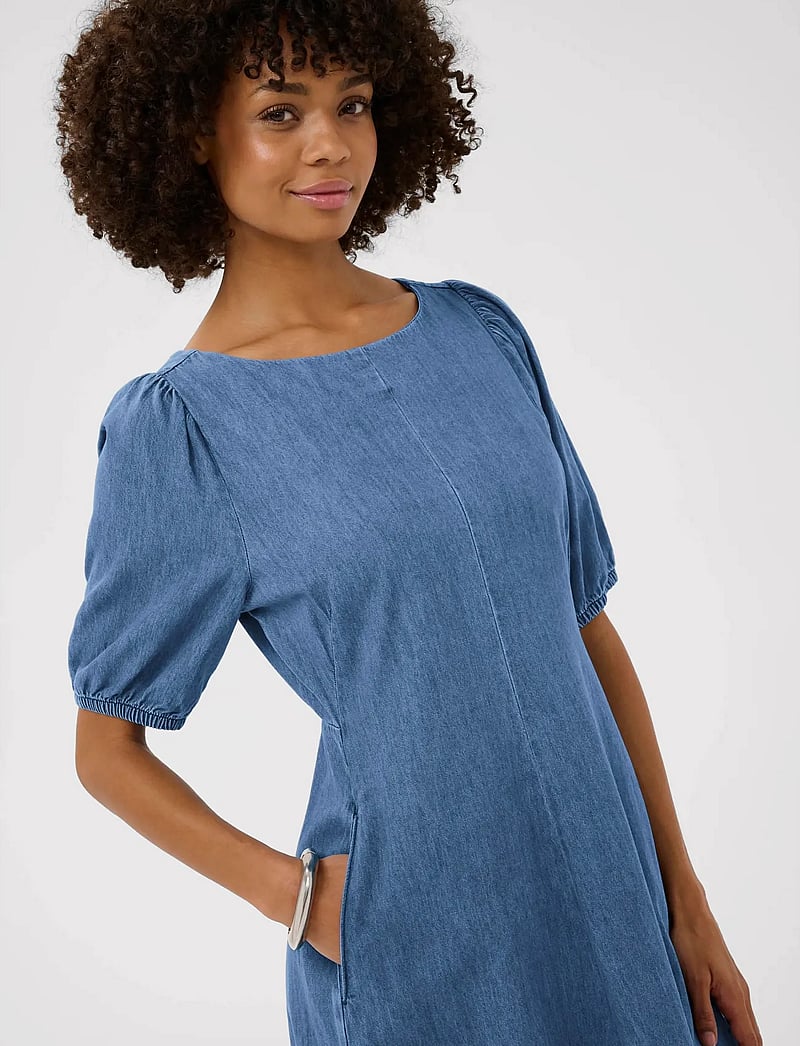 Culture - CUriva Arpa SS Dress - sommerkleider - dark blue wash - 5