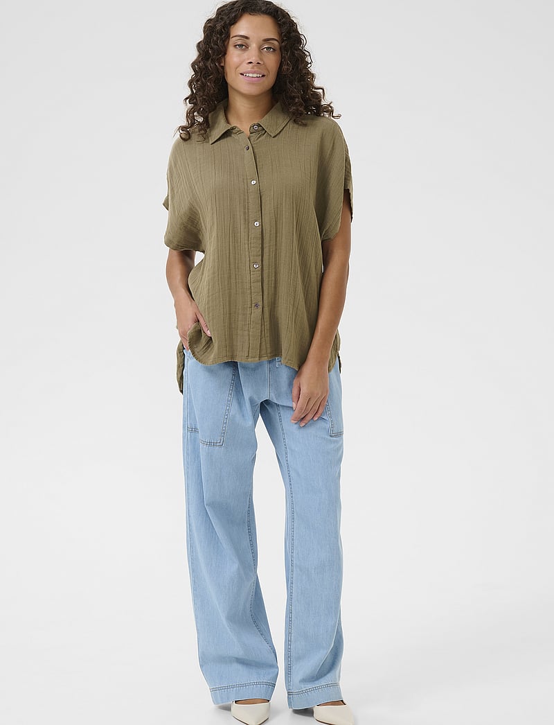 Culture - CUmyra Elina SS Shirt - kortärmade skjortor - dusky green - 3