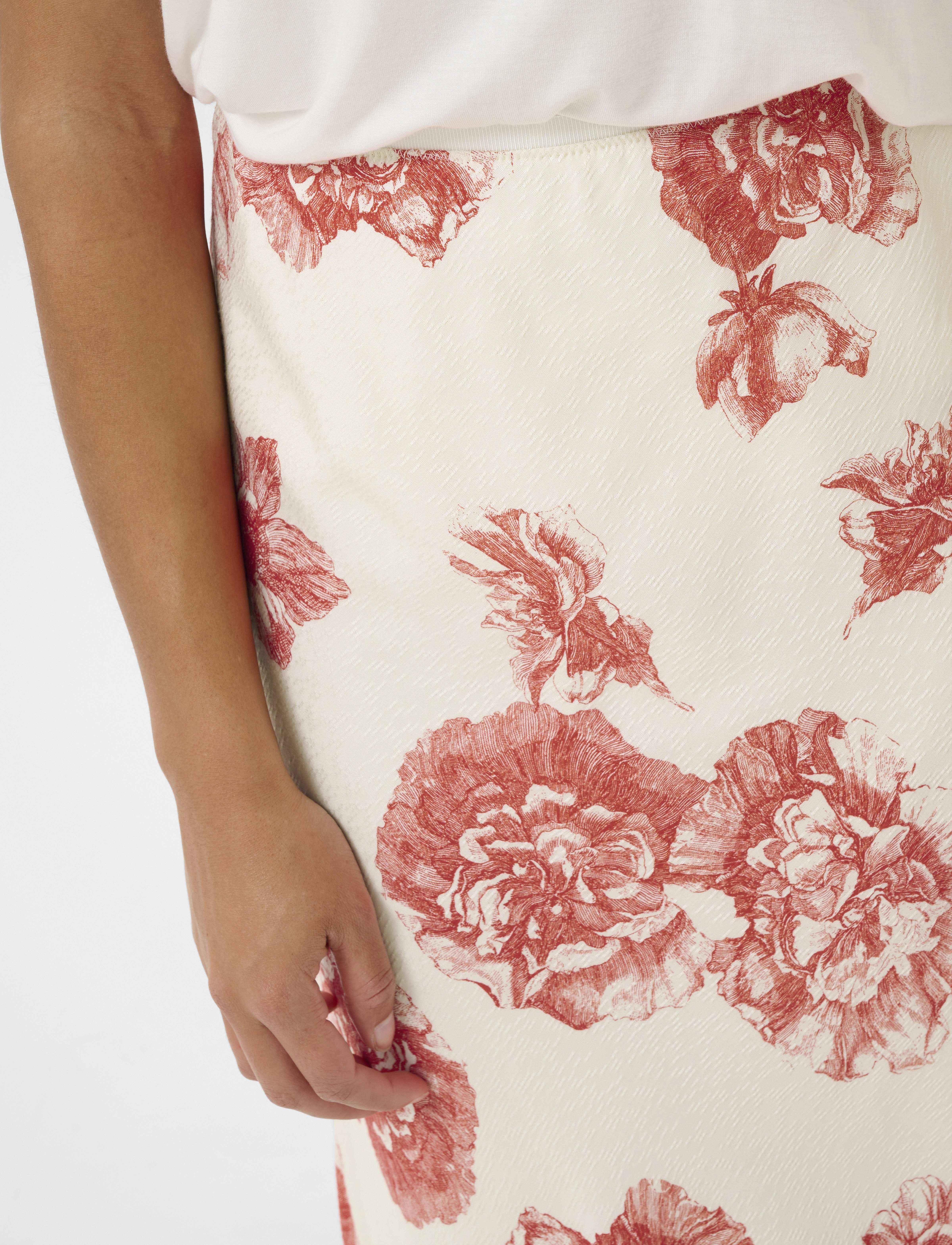 Culture - CUalexa Skirt - maxi röcke - offwhite/red flower - 5