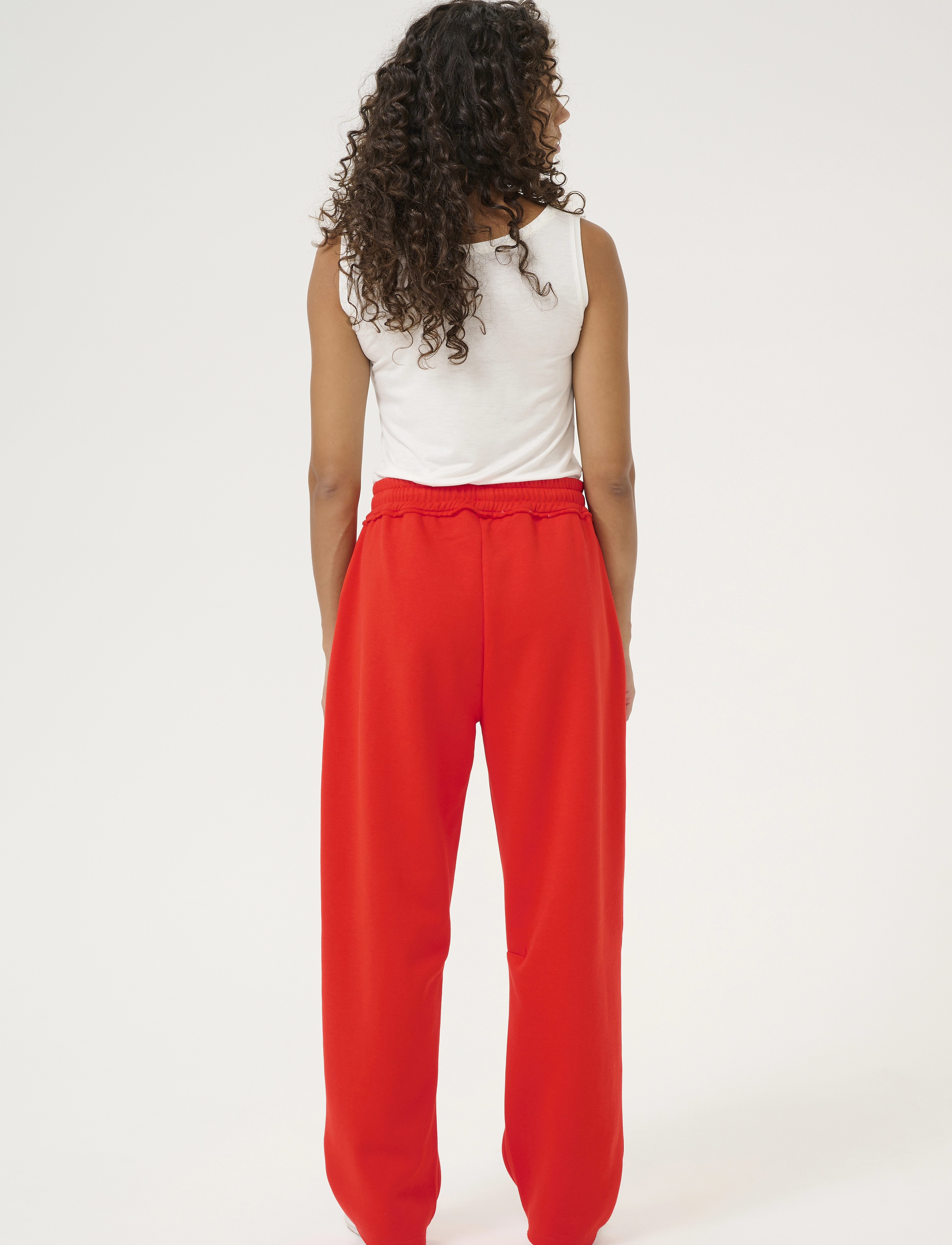 Culture - CUchira Charlie Sweatpants - mode trends - fiery red - 4