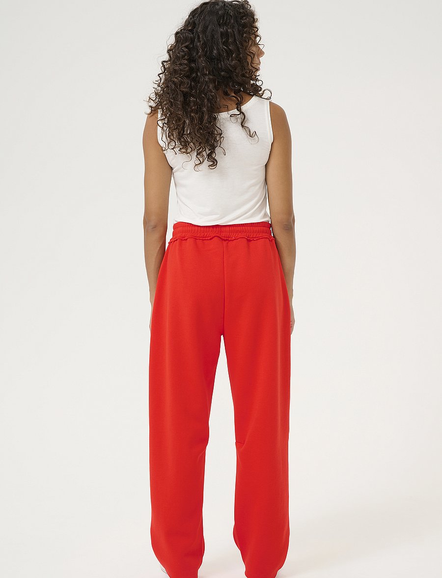 Culture - CUchira Charlie Sweatpants - mode trends - fiery red - 4