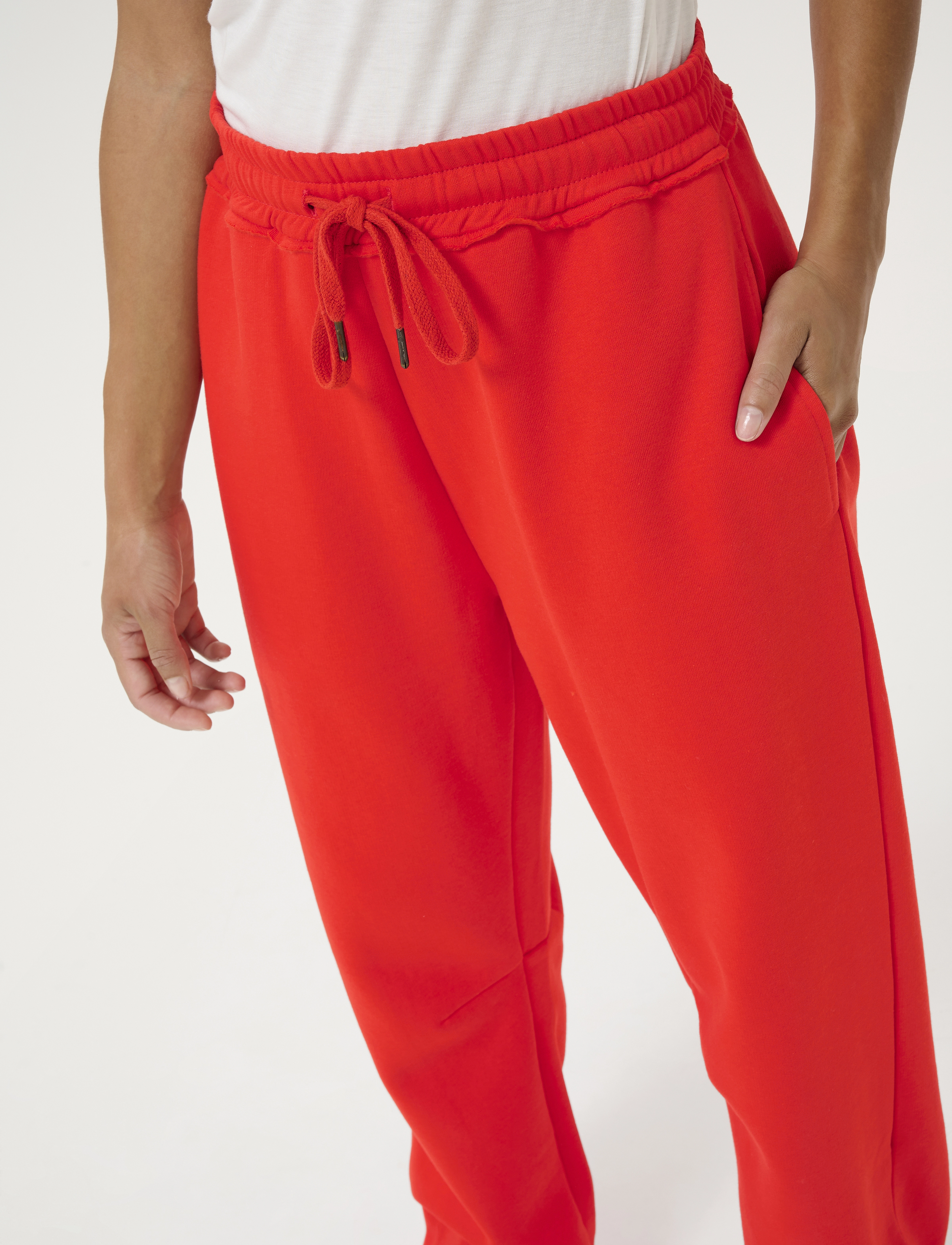Culture - CUchira Charlie Sweatpants - mode trends - fiery red - 5