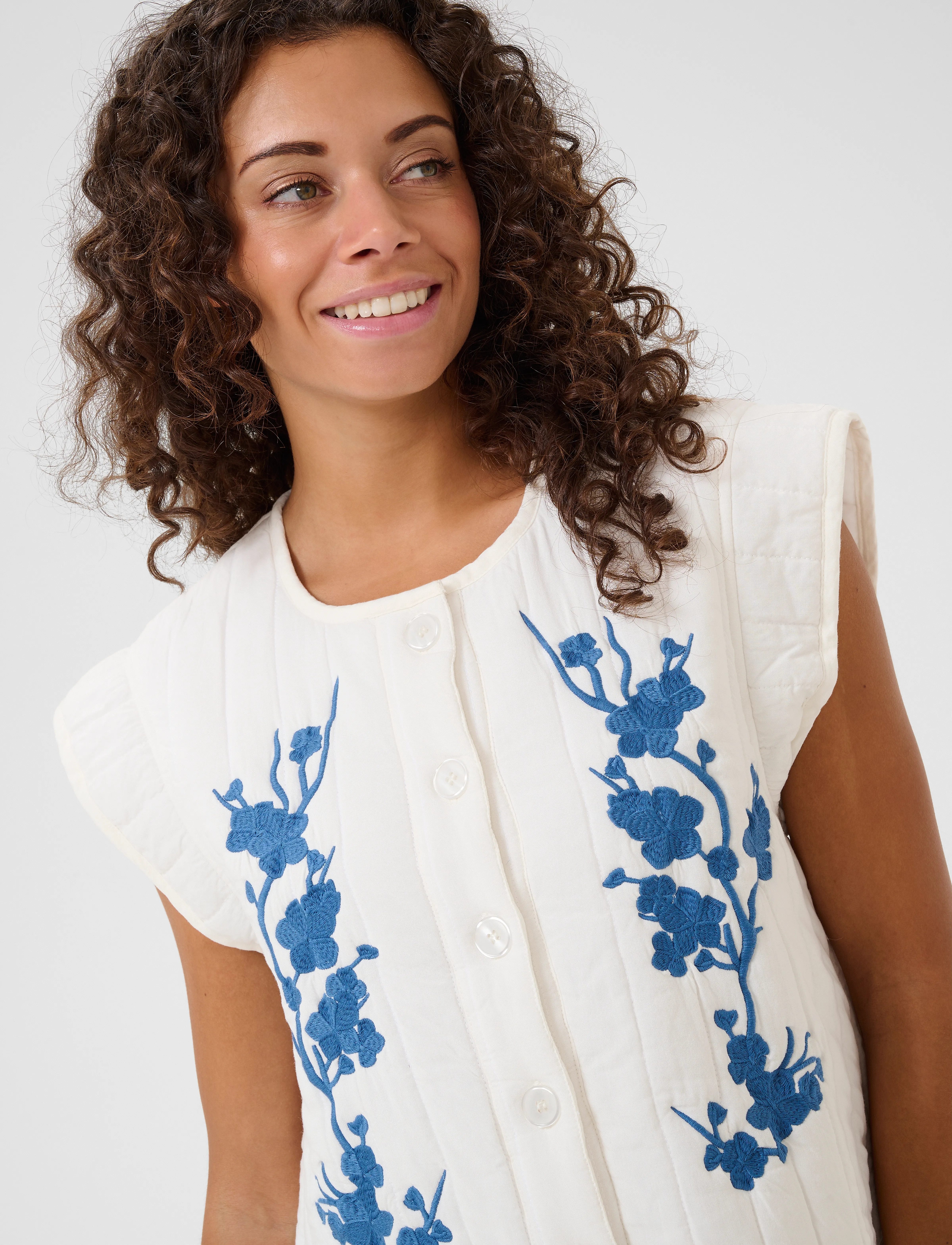 Culture - CUpom Waistcoat - kurzärmlige hemden - spring gardenia - 5