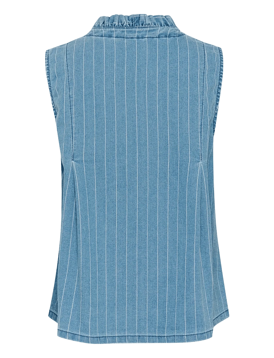 Culture - CUrenny Sleeveless Shirt - blouses sans manches - light blue denim - 2