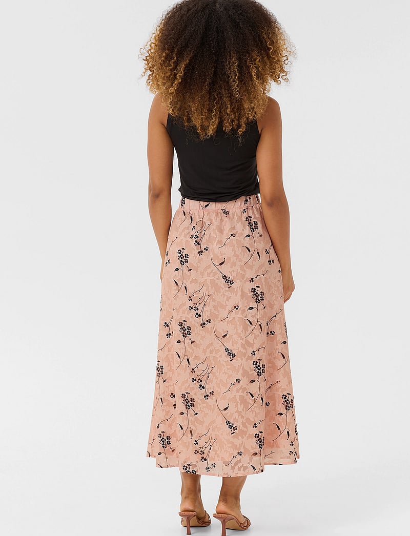 Culture - CUparis Skirt - midi-röcke - pink/black flower - 4