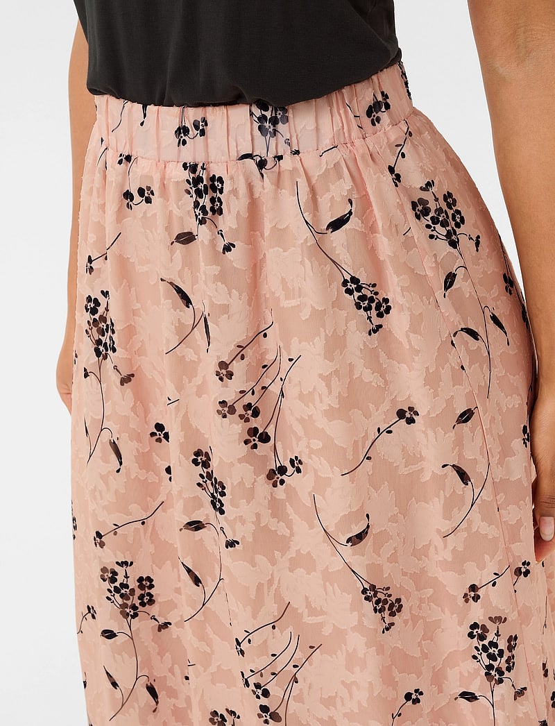Culture - CUparis Skirt - midi-röcke - pink/black flower - 5
