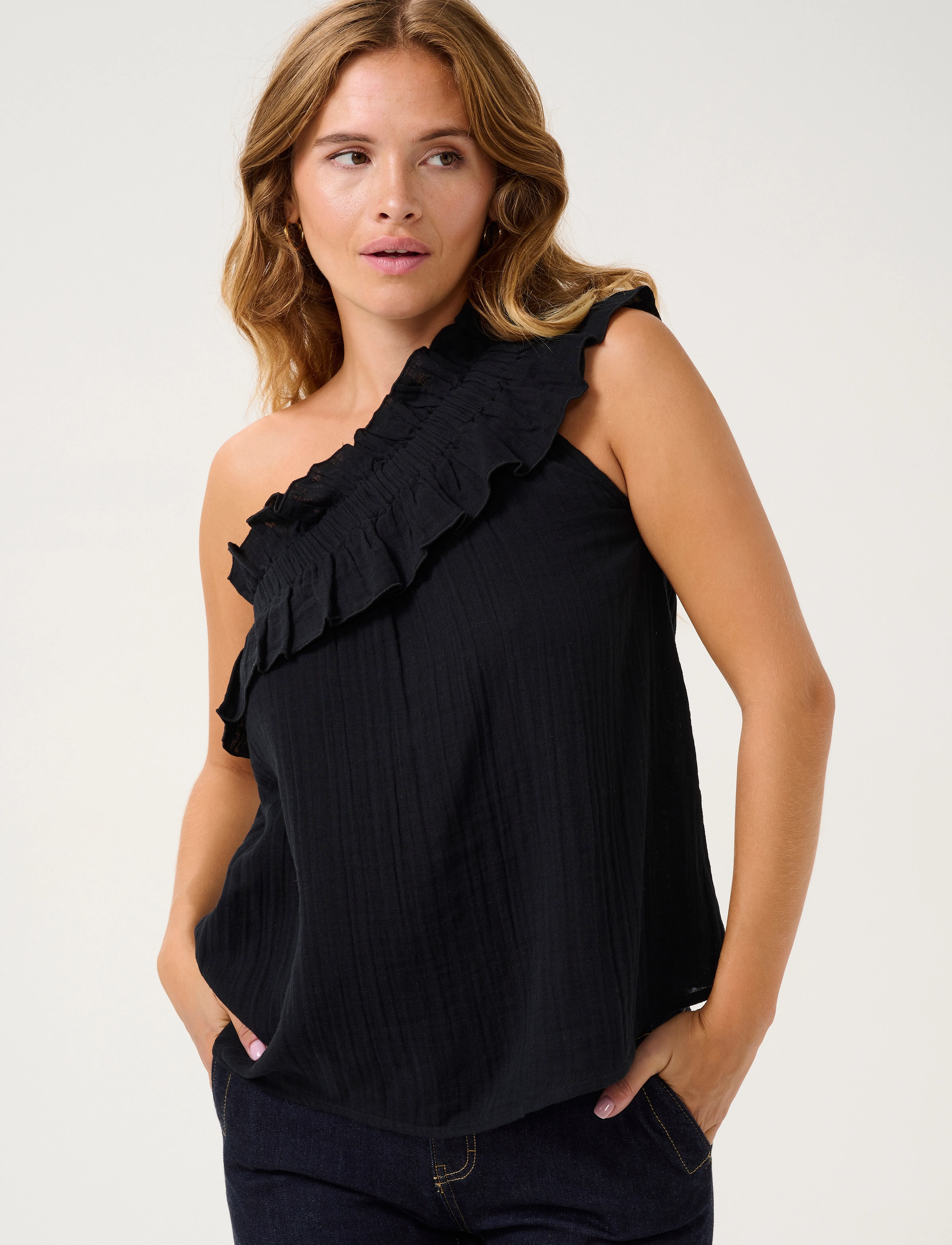 Culture Cupuf Elina One Shoulder Top, Kvinder, Flæset Top Med Én Skulder, Sort, Str: XL