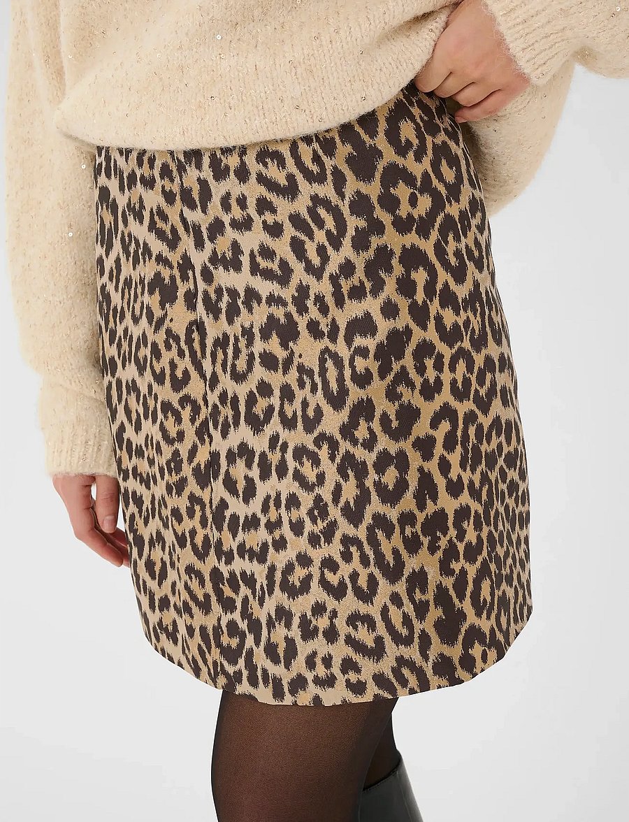 Culture - CUcarol Muxi Skirt - kurze röcke - leopard - 5