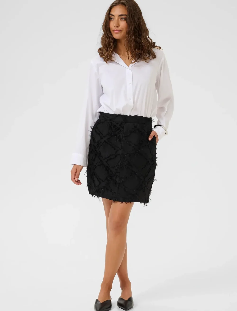 Culture - CUhairy Skirt - korte nederdele - black - 3