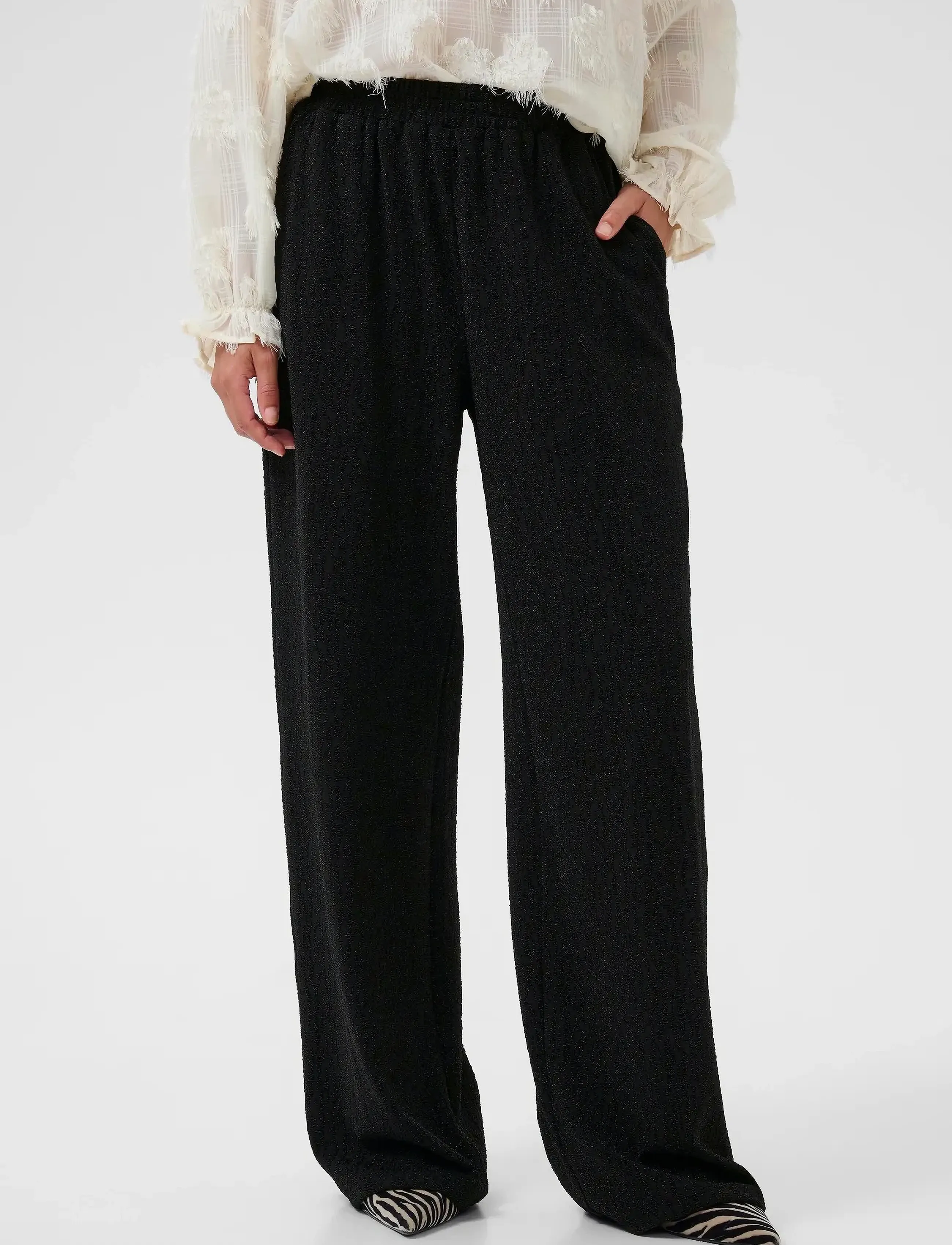 Cuakari Pants