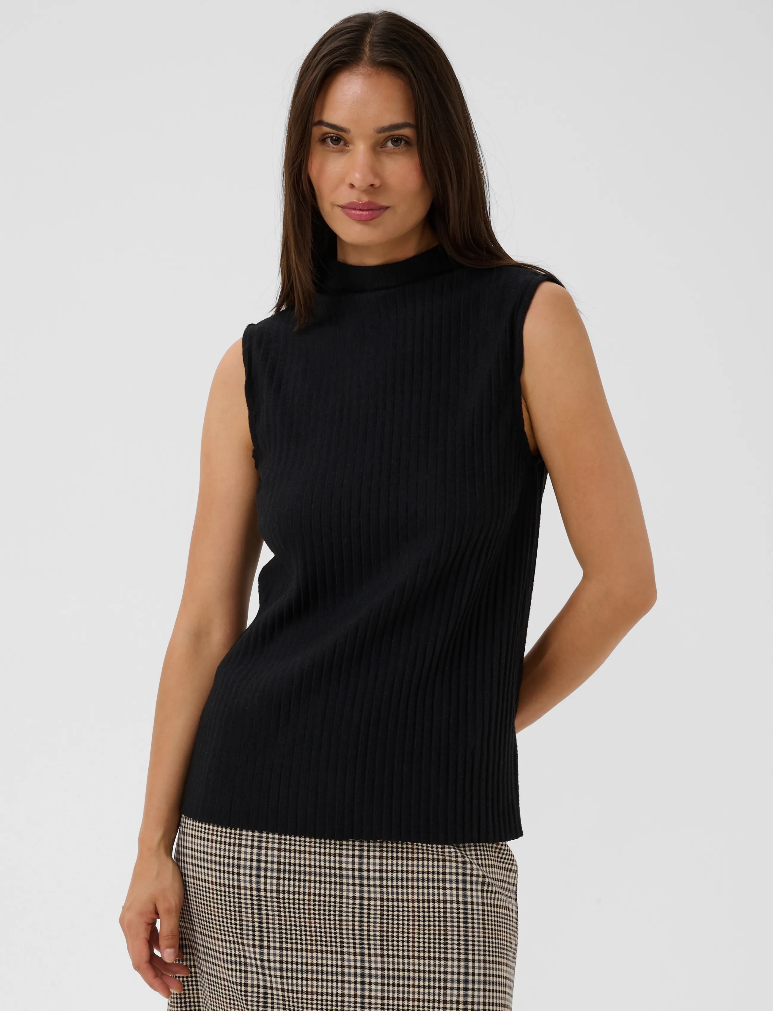 Culture - CUkoba Sleeveless Pullover - kampsunid - black - 2