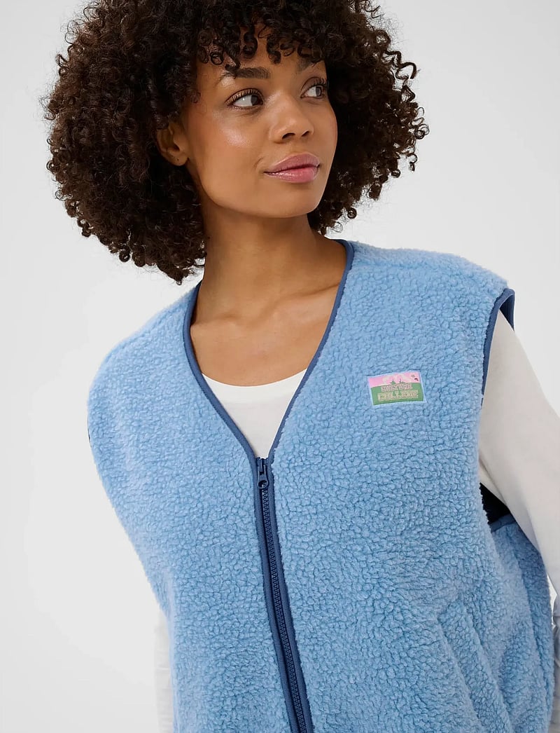 Culture - CUcatina Teddy Waistcoat - outdoor - little boy blue - 5