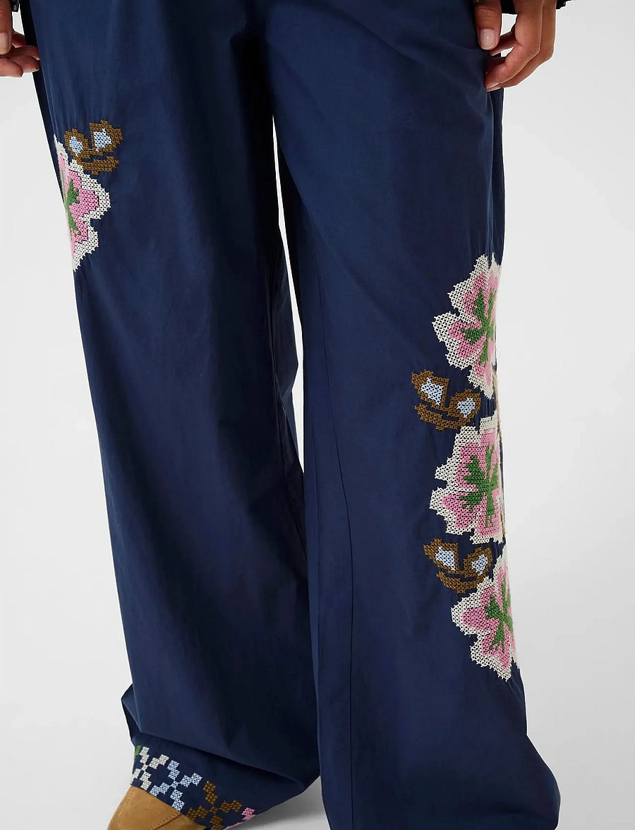 Culture - CUbreezy Pants - hosen mit weitem bein - dress blues - 5