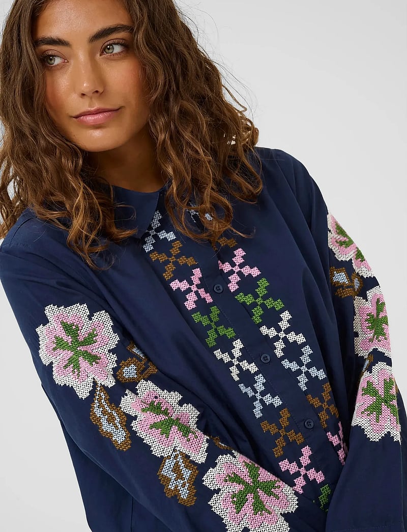 Culture - CUbreezy Shirt - langärmlige hemden - dress blues - 5