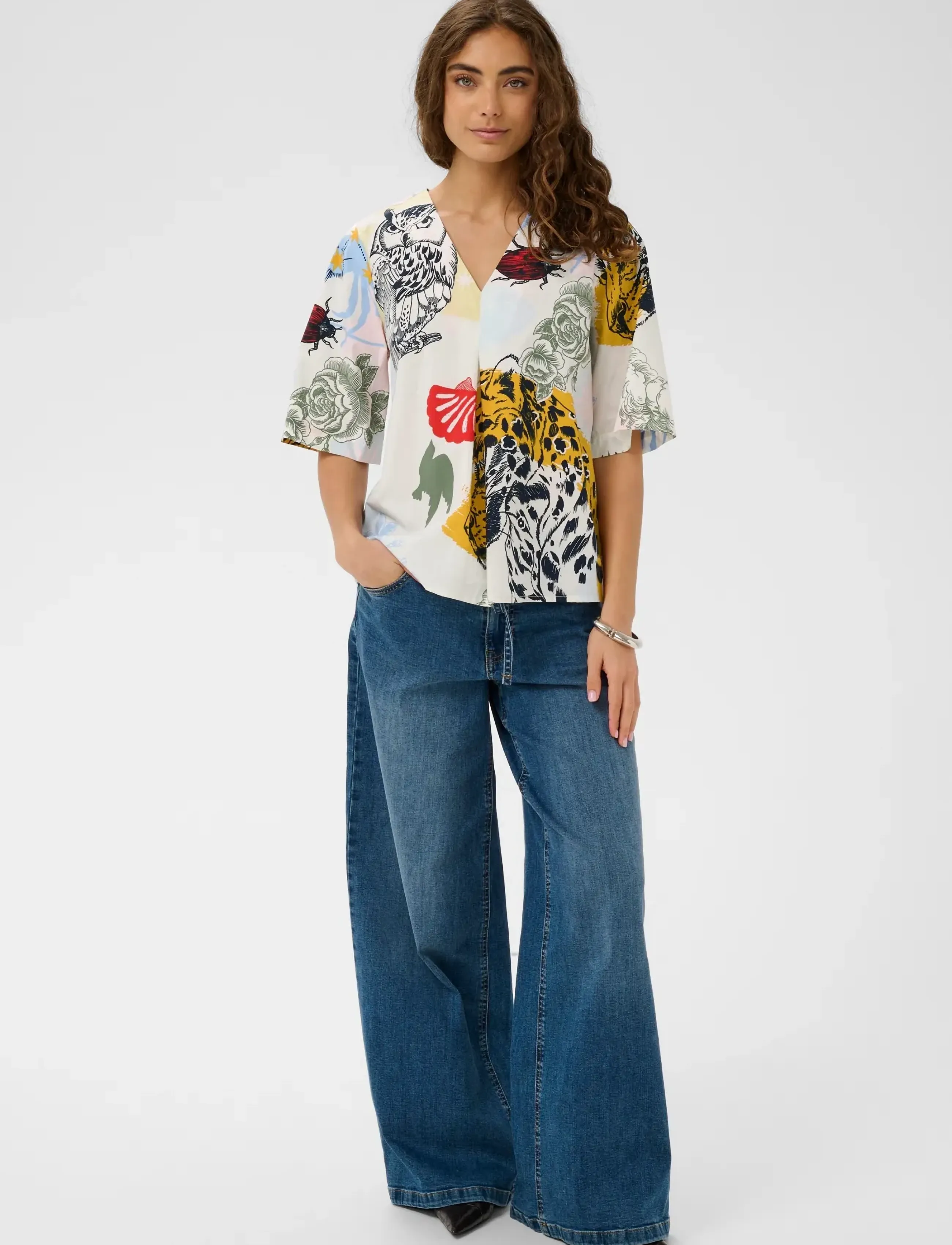 Culture - CUashmo Olena SS Blouse - lühikeste varrukatega pluusid - blue/red animal - 3