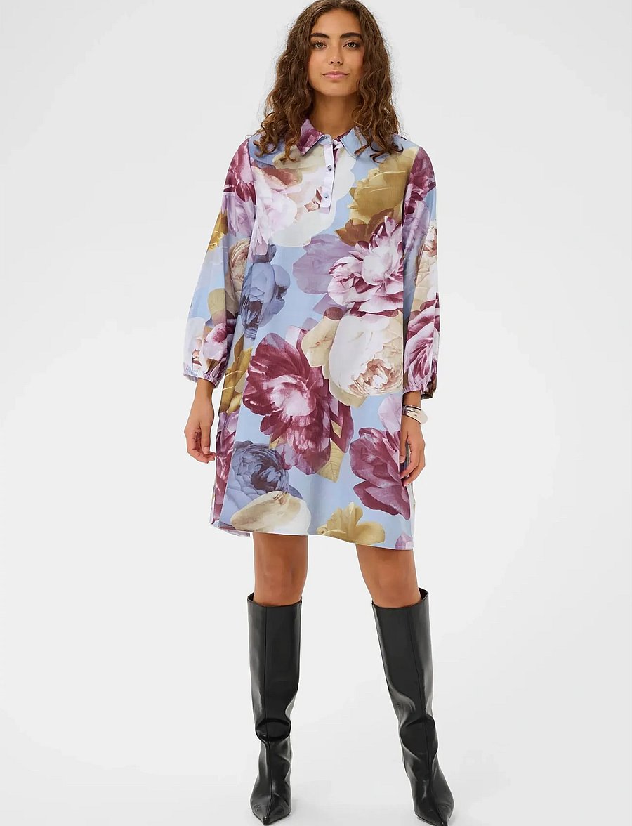 Culture - CUmagna Greece Short Dress - skjortekjoler - blue//pink/yellow flower - 3