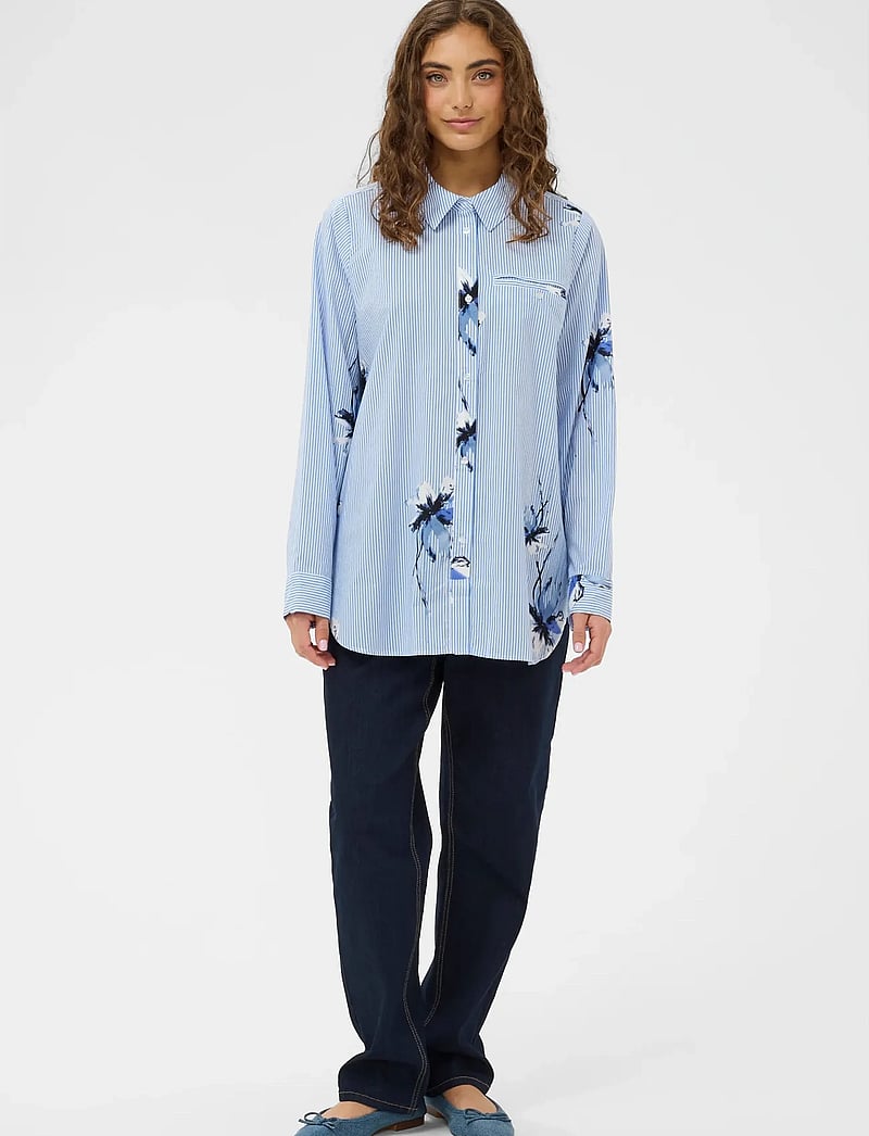 Culture - CUbrila Long Shirt - langærmede skjorter - blue flower stripe - 3