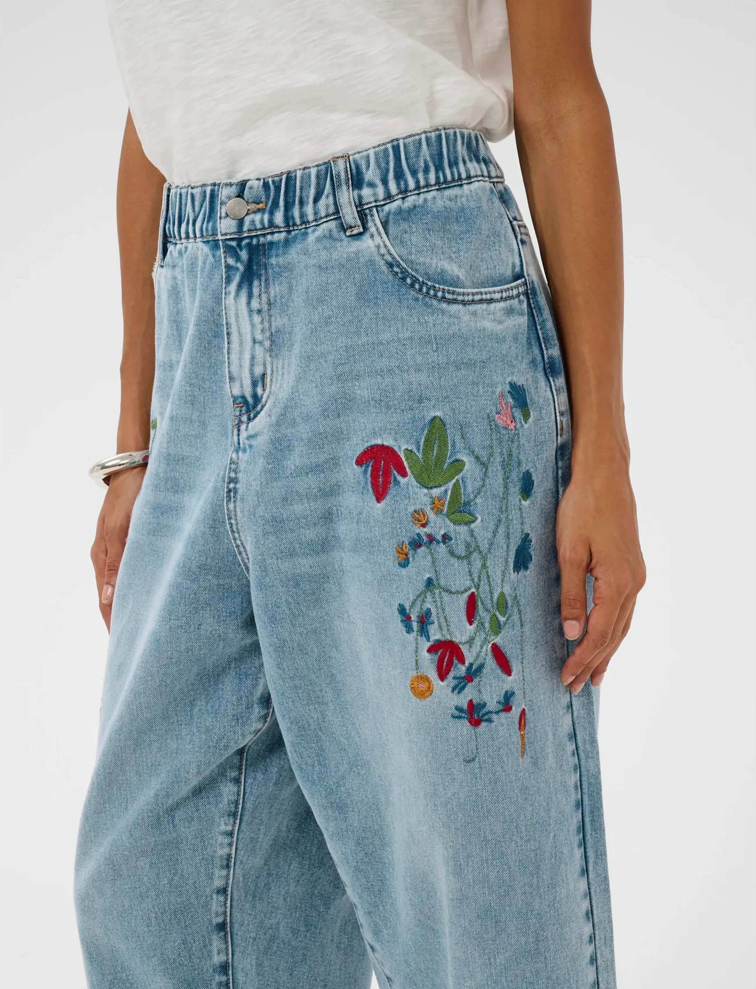 Culture - CUtiala Aniceta Embroidery Jeans - beinar gallabuxur - light blue wash - 4