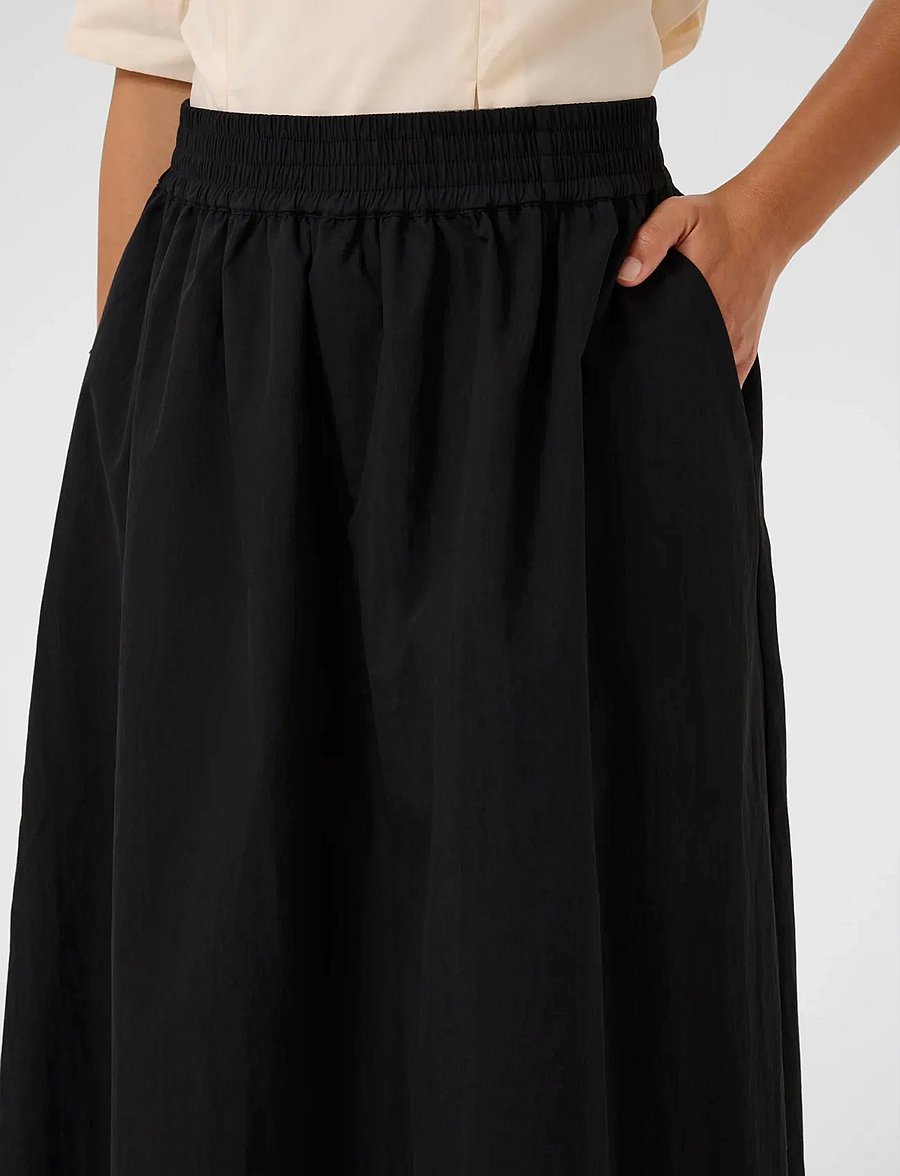 Culture - CUcornelie Skirt - midiseelikud - black - 5