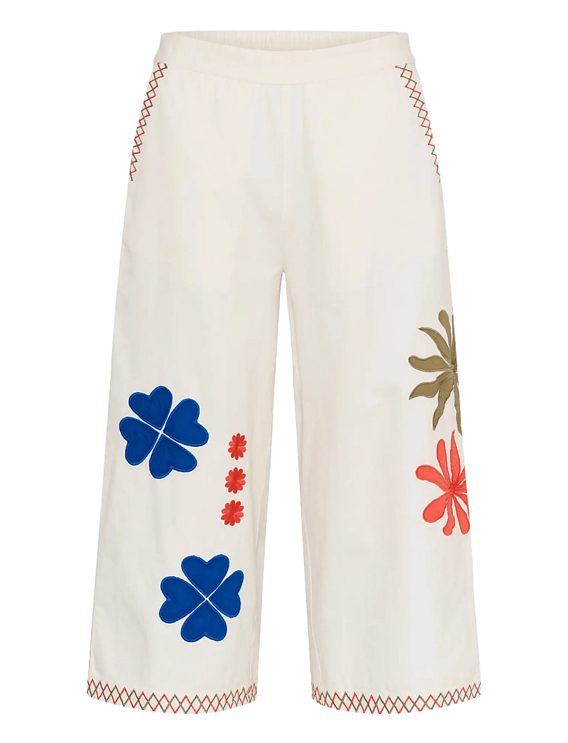 Culture - CUchrestella Cropped Pants - spring gardenia - 1