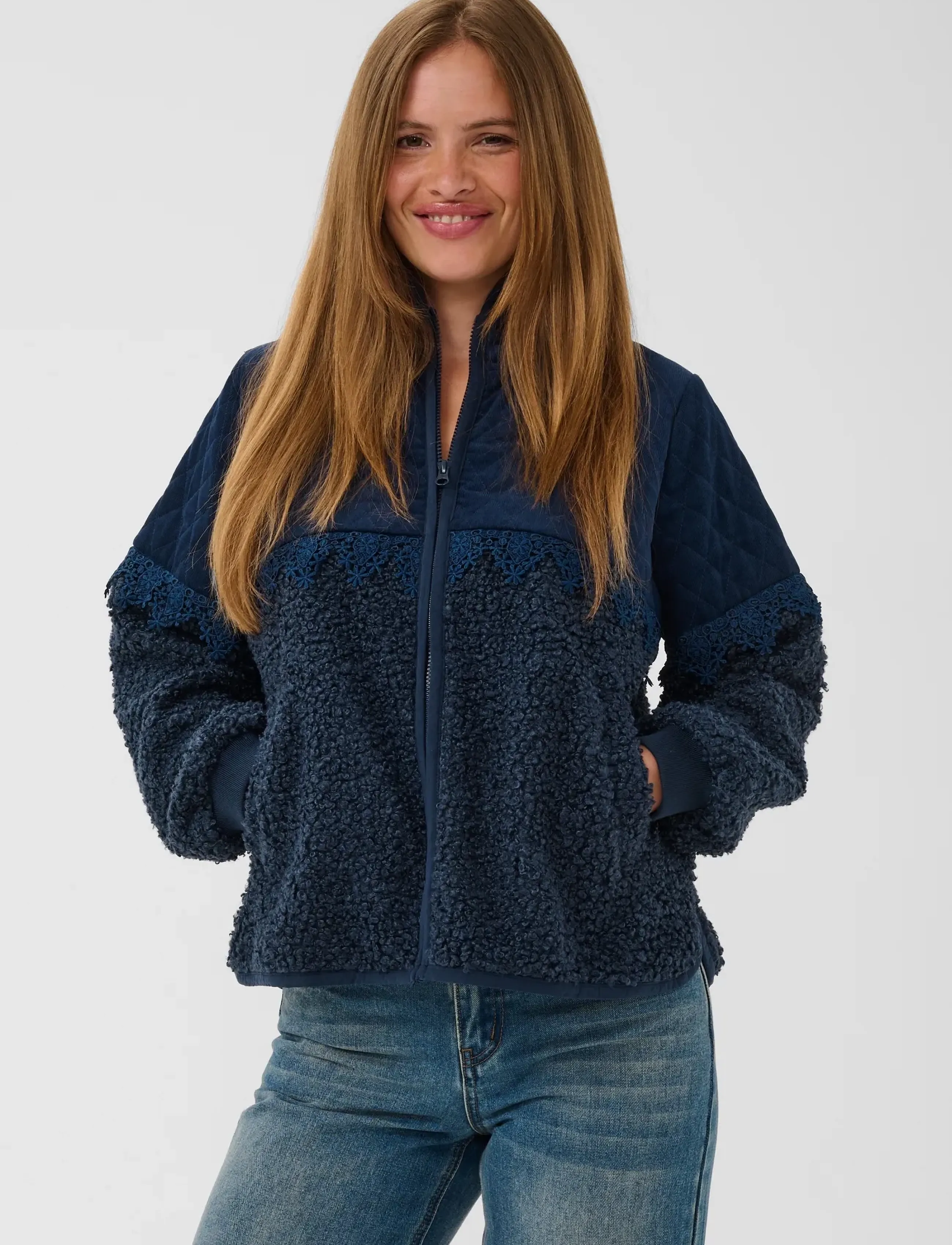 Culture Culenia Catina Teddy Jacket, XL, Navy, Jakker > Vatteret Jakke, Dame